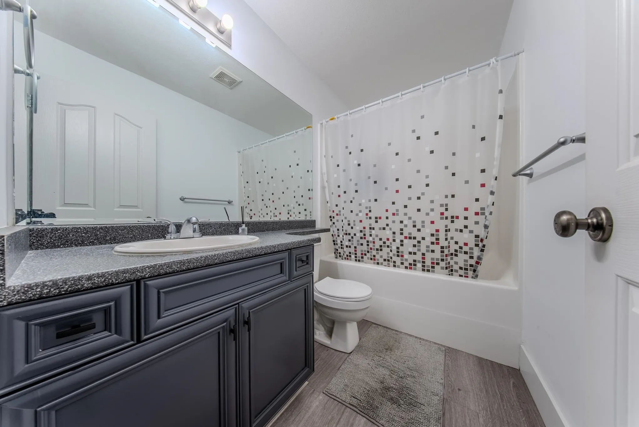 68 6887 Sheffield Way