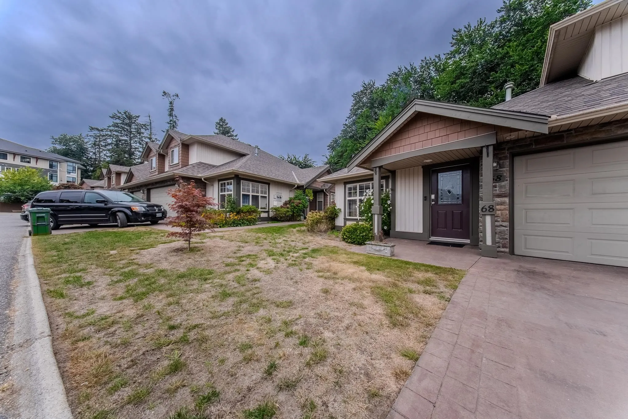 68 6887 Sheffield Way