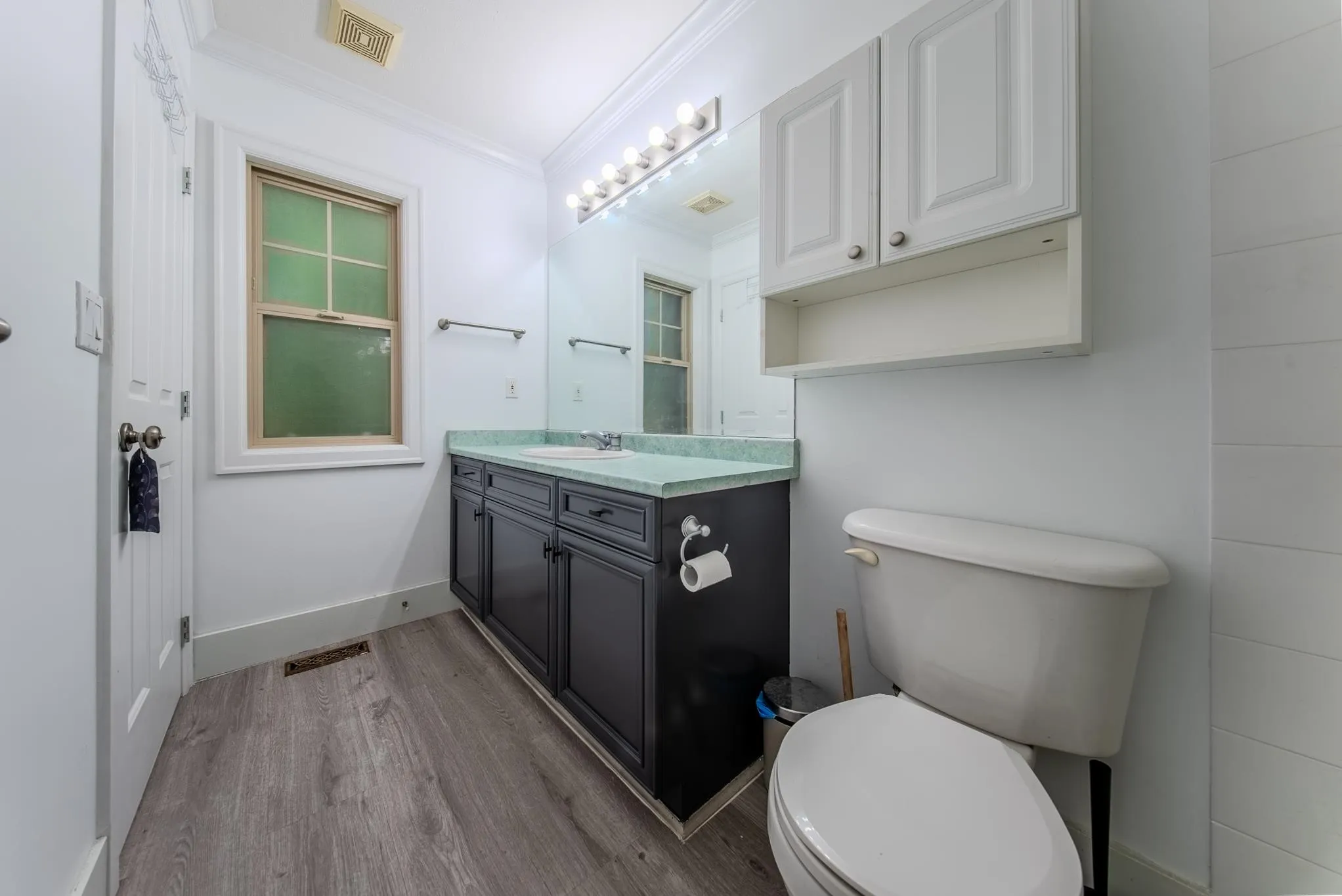 68 6887 Sheffield Way