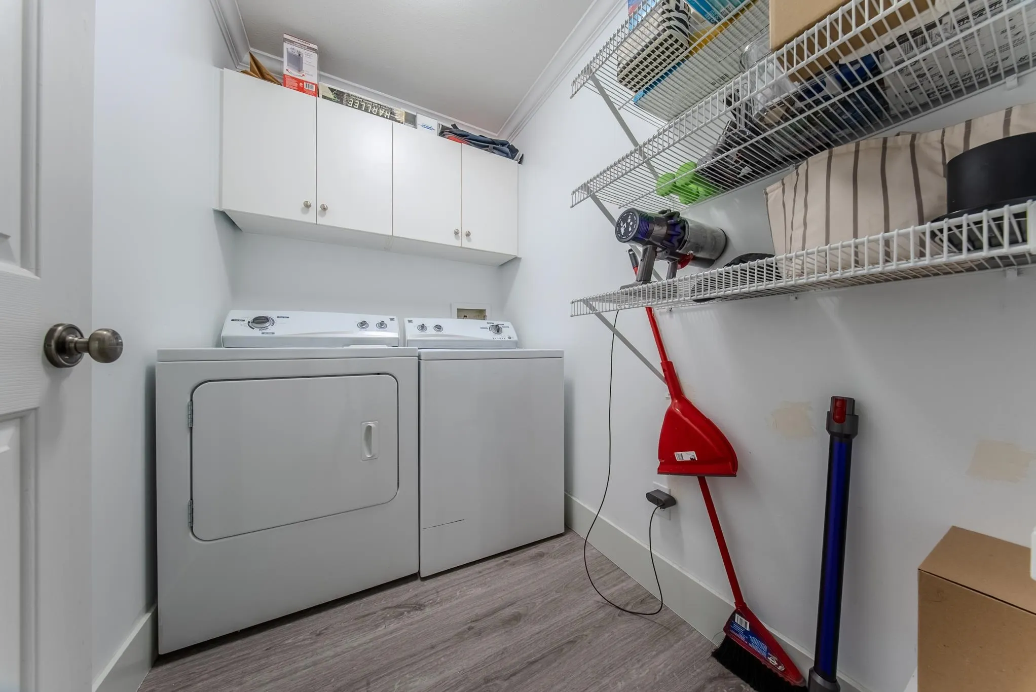 68 6887 Sheffield Way