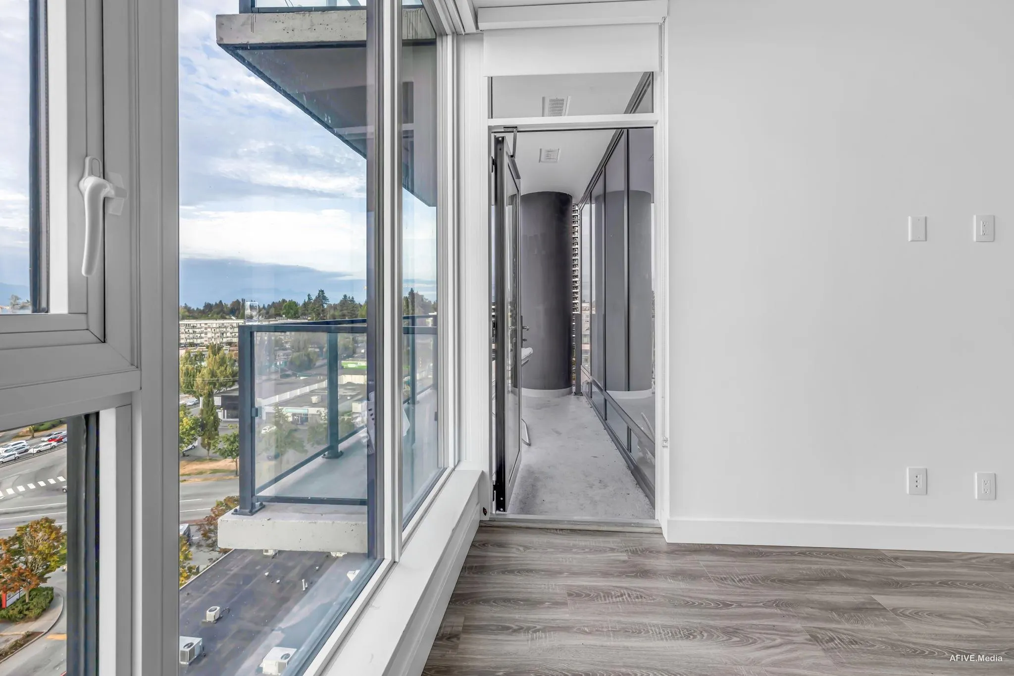 1002 10750 135a Street