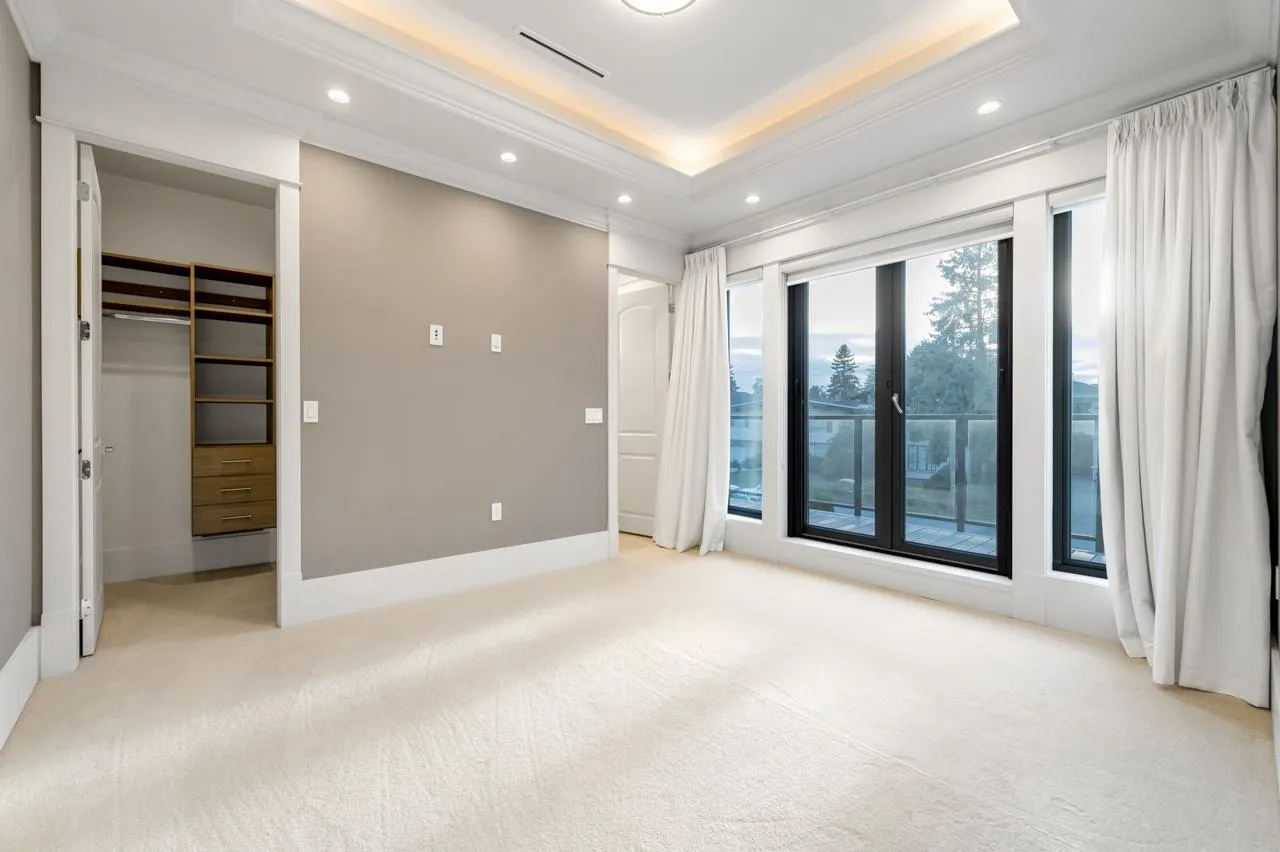 6300 Riverdale Drive