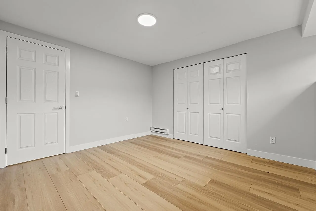 3055 Rothbury Place