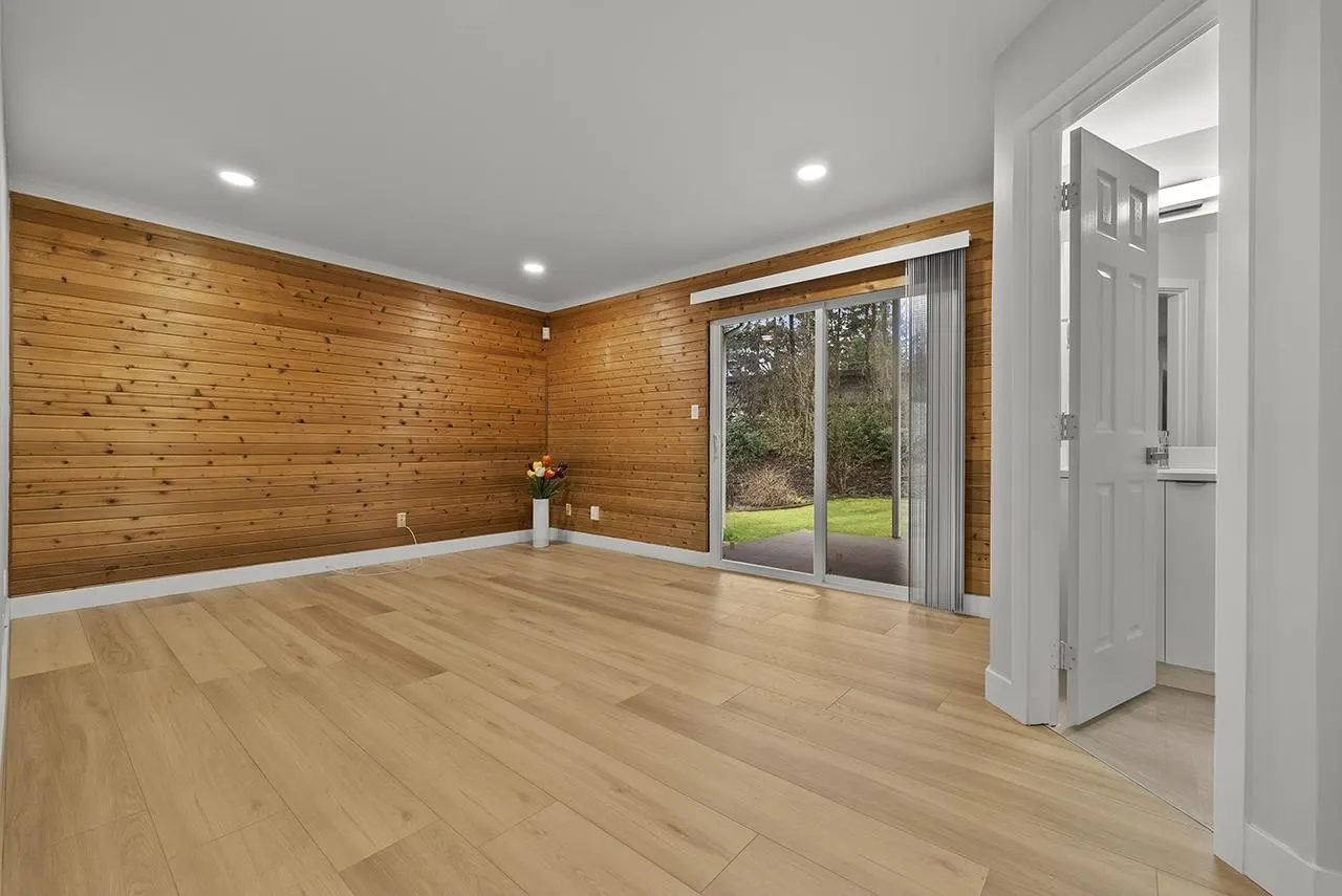 3055 Rothbury Place