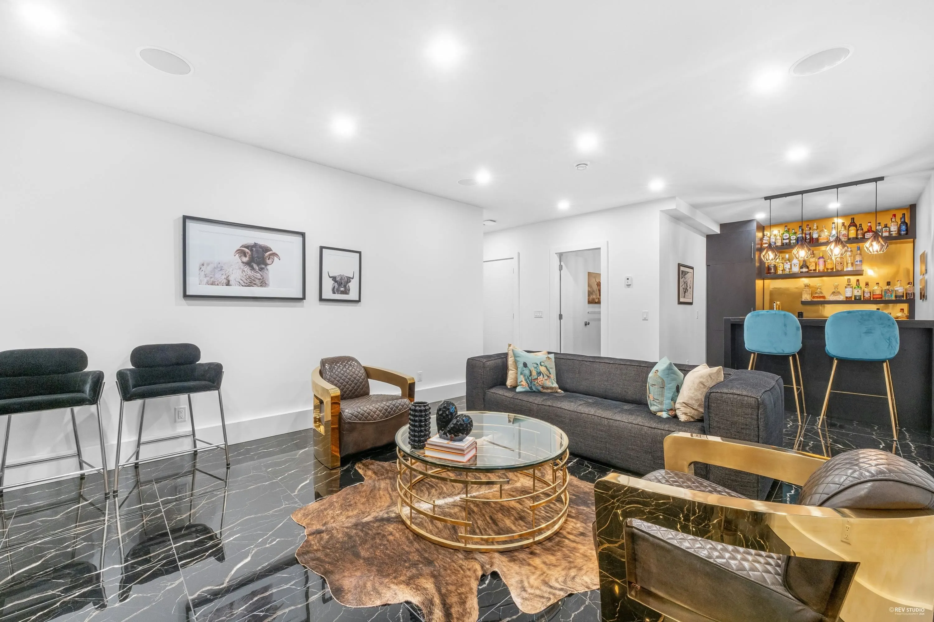 919 E 4th Street