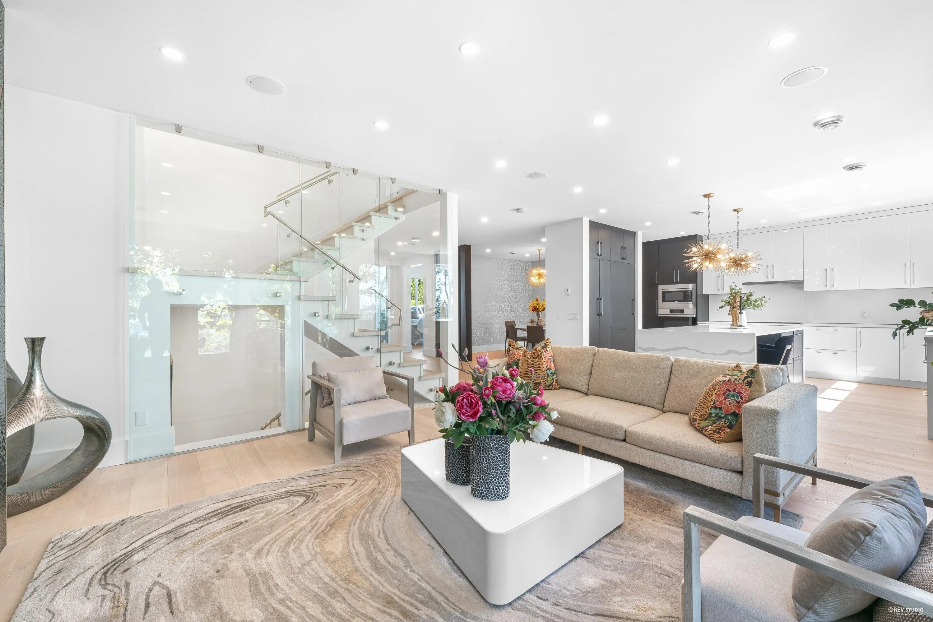919 E 4th Street