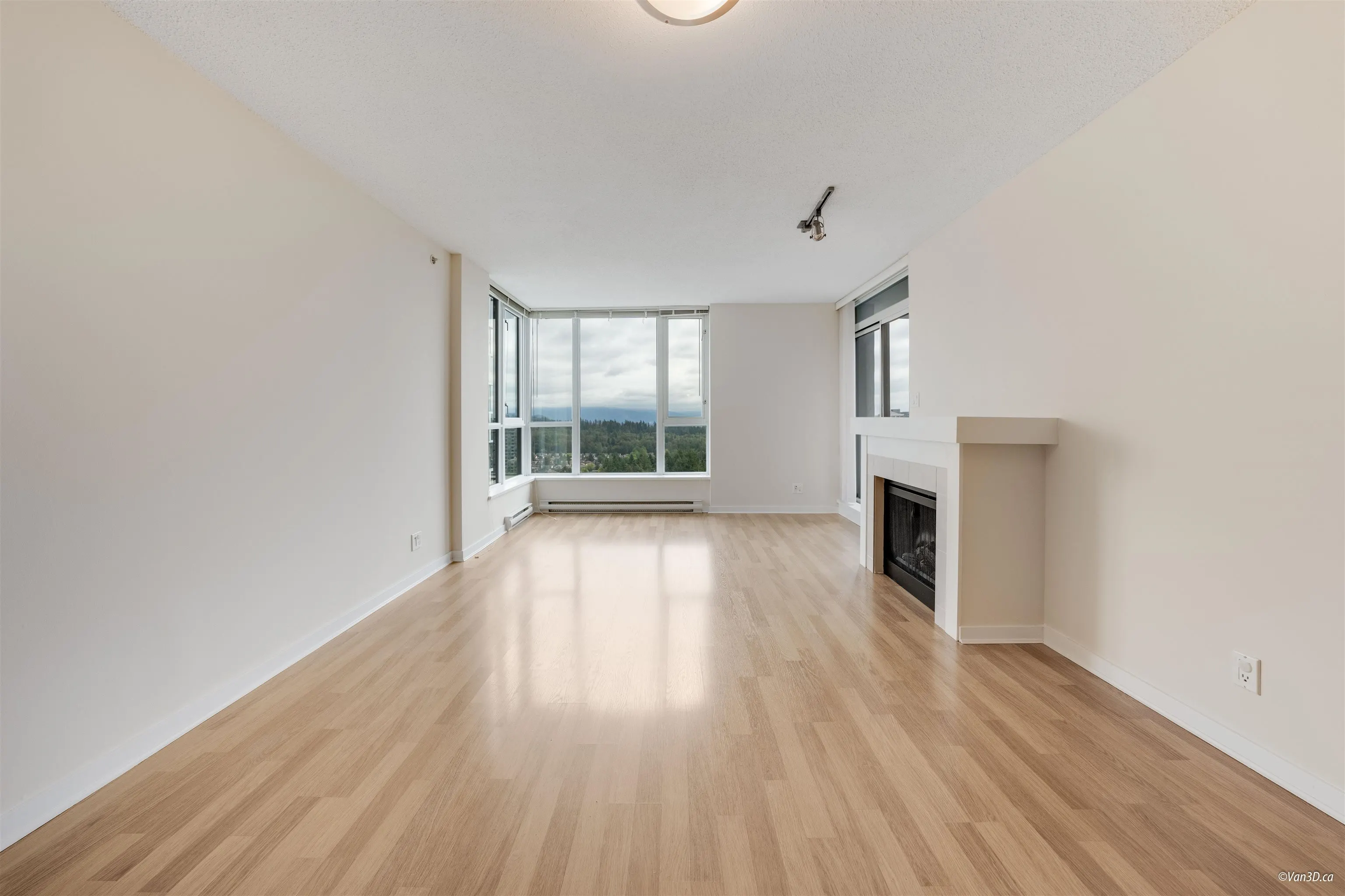 3102 1178 Heffley Crescent