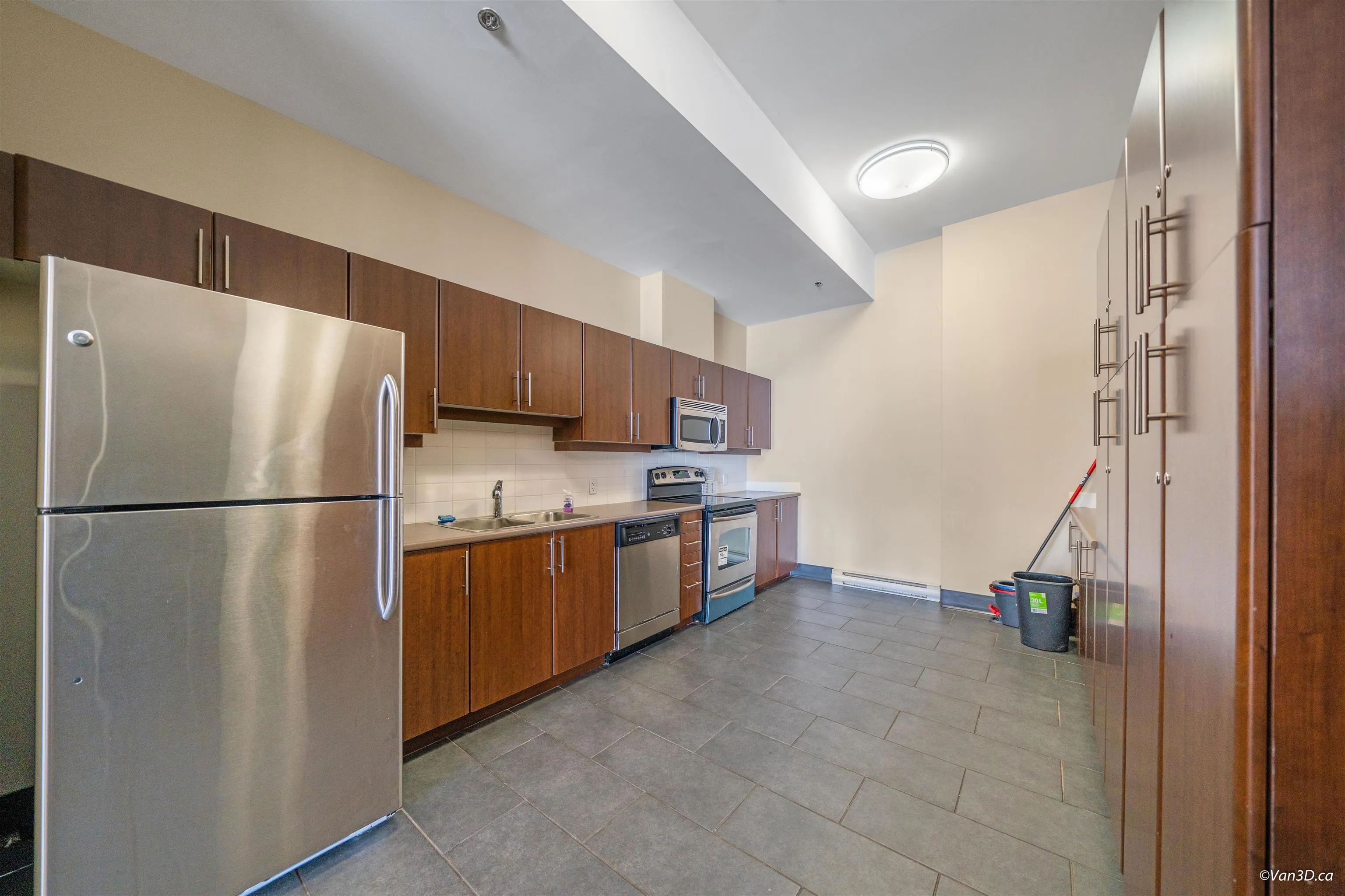 3102 1178 Heffley Crescent