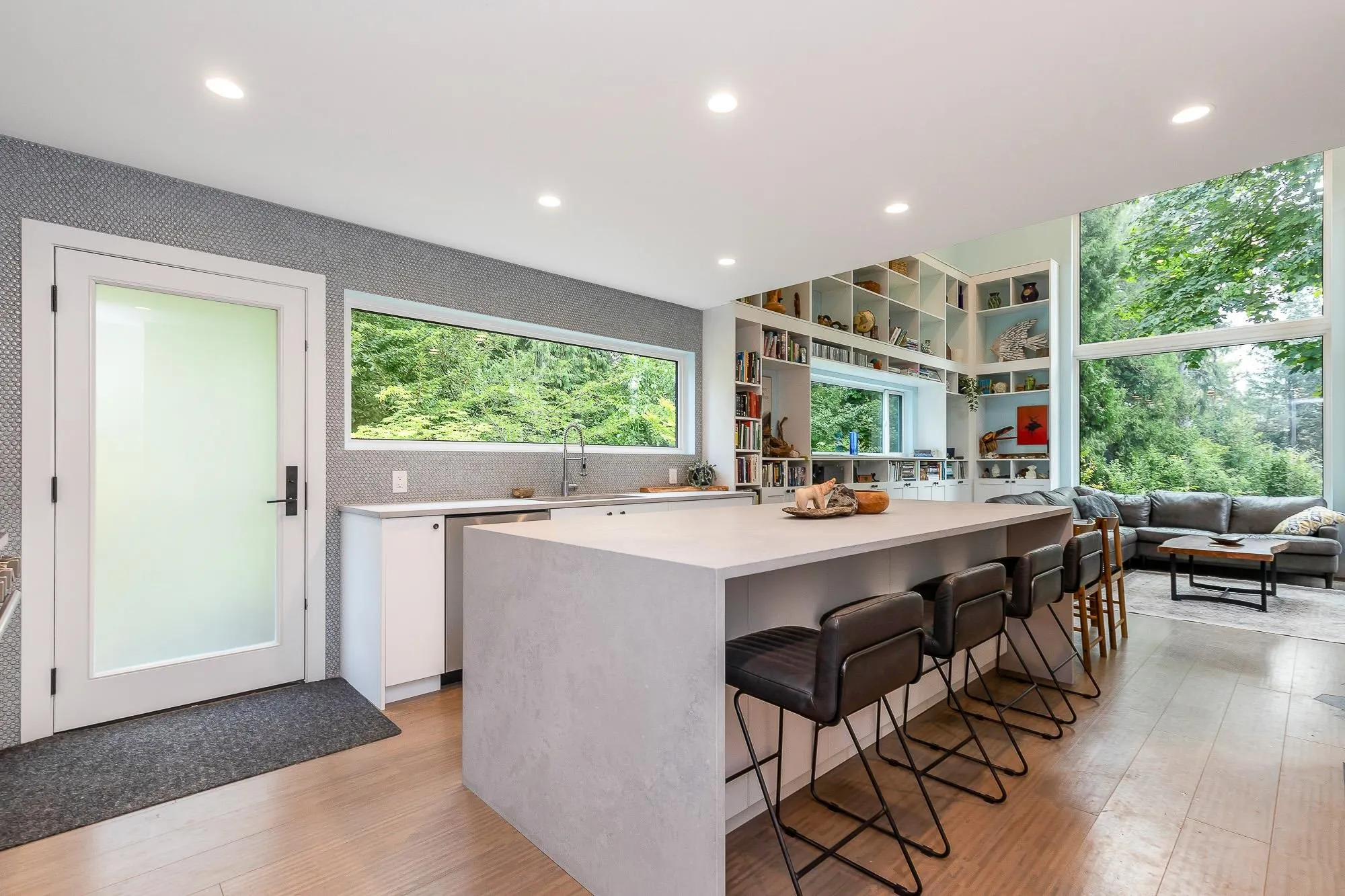 43685 Lougheed Highway