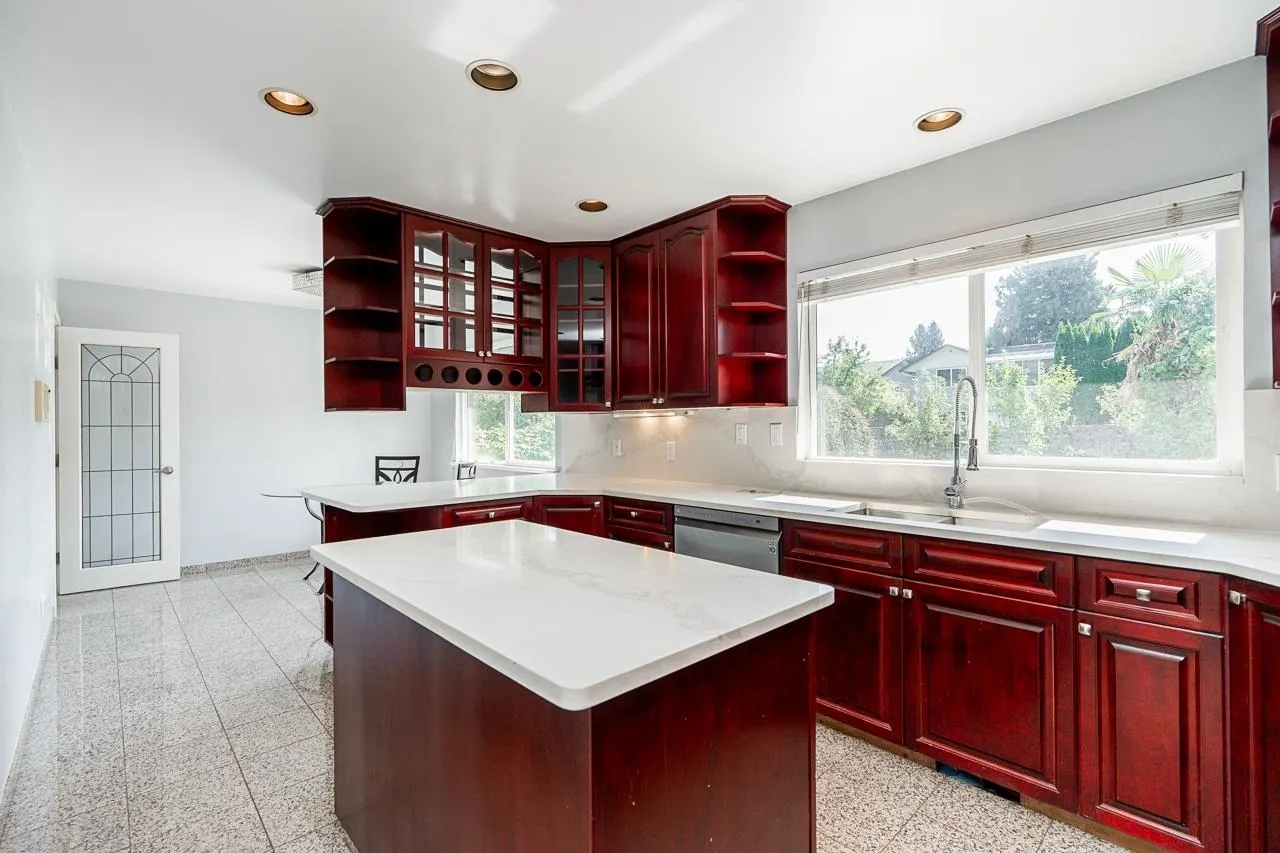 9152 Klenner Drive