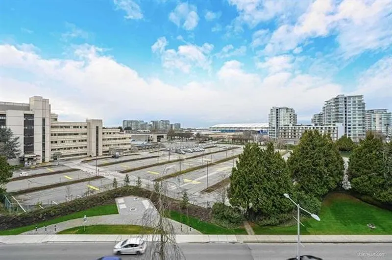 1609 5788 Gilbert Road