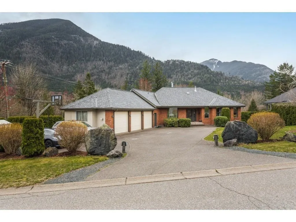 4320 Estate Drive