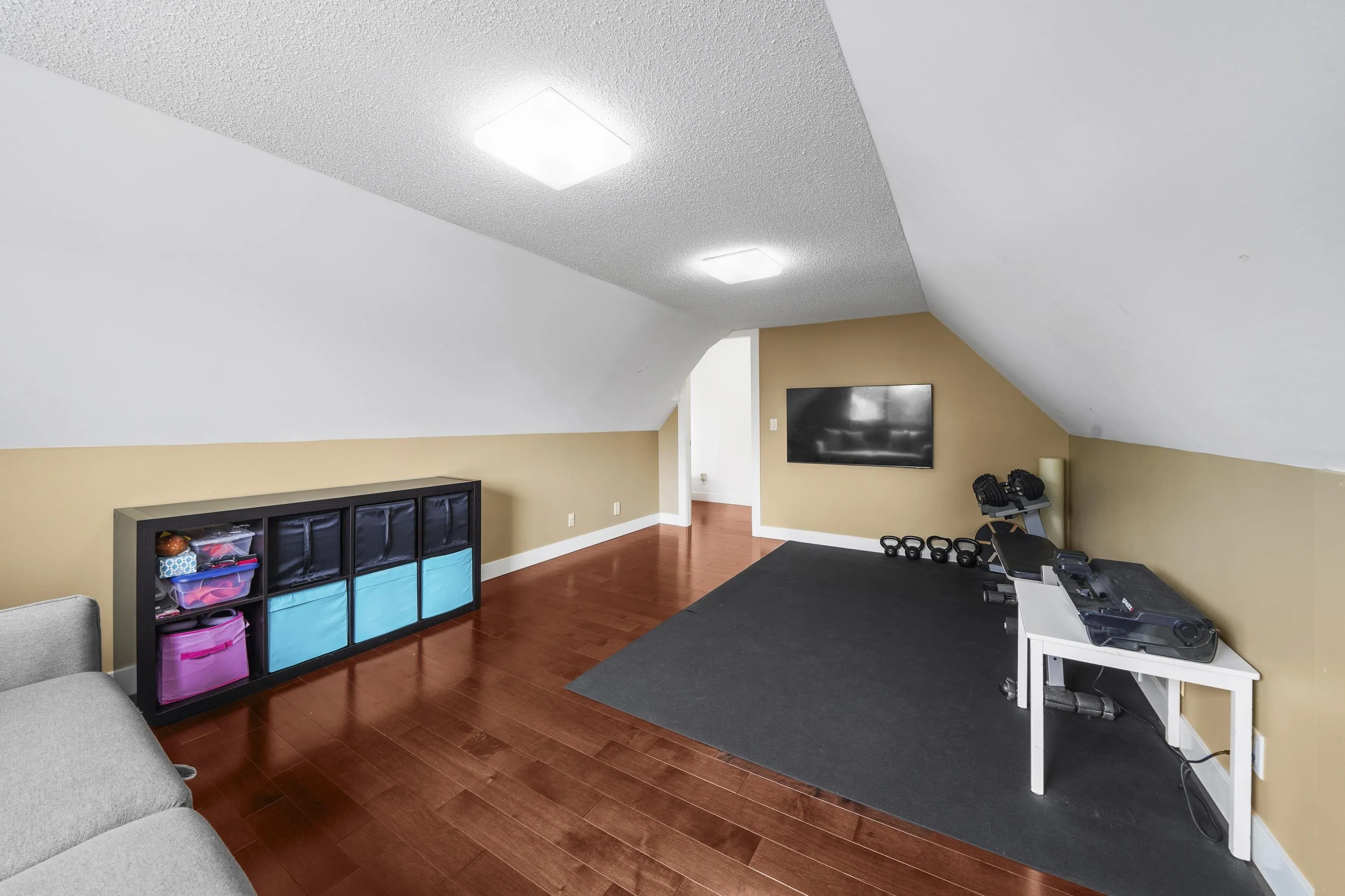 8191 Mirabel Court