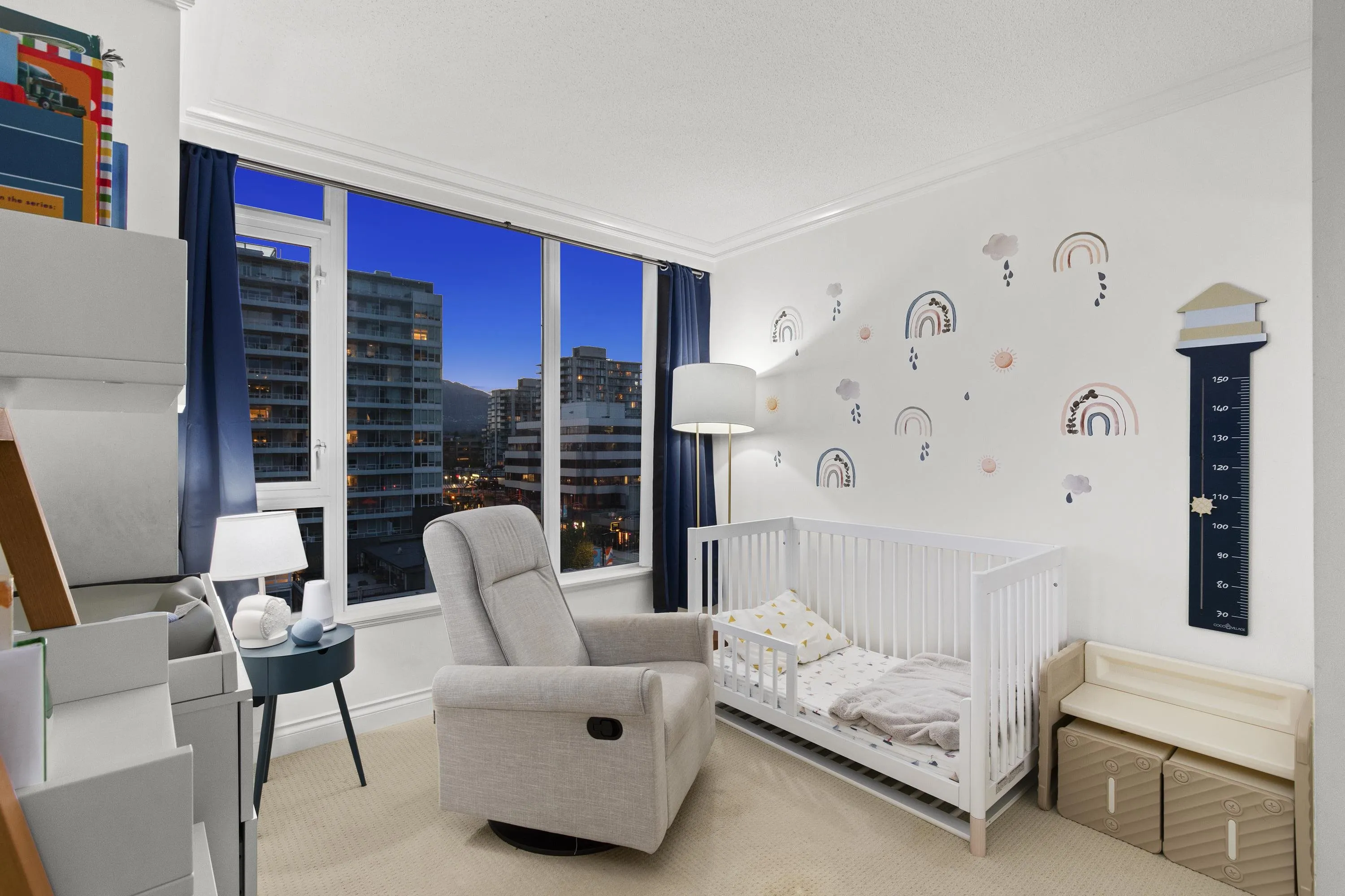 602 133 E Esplanade