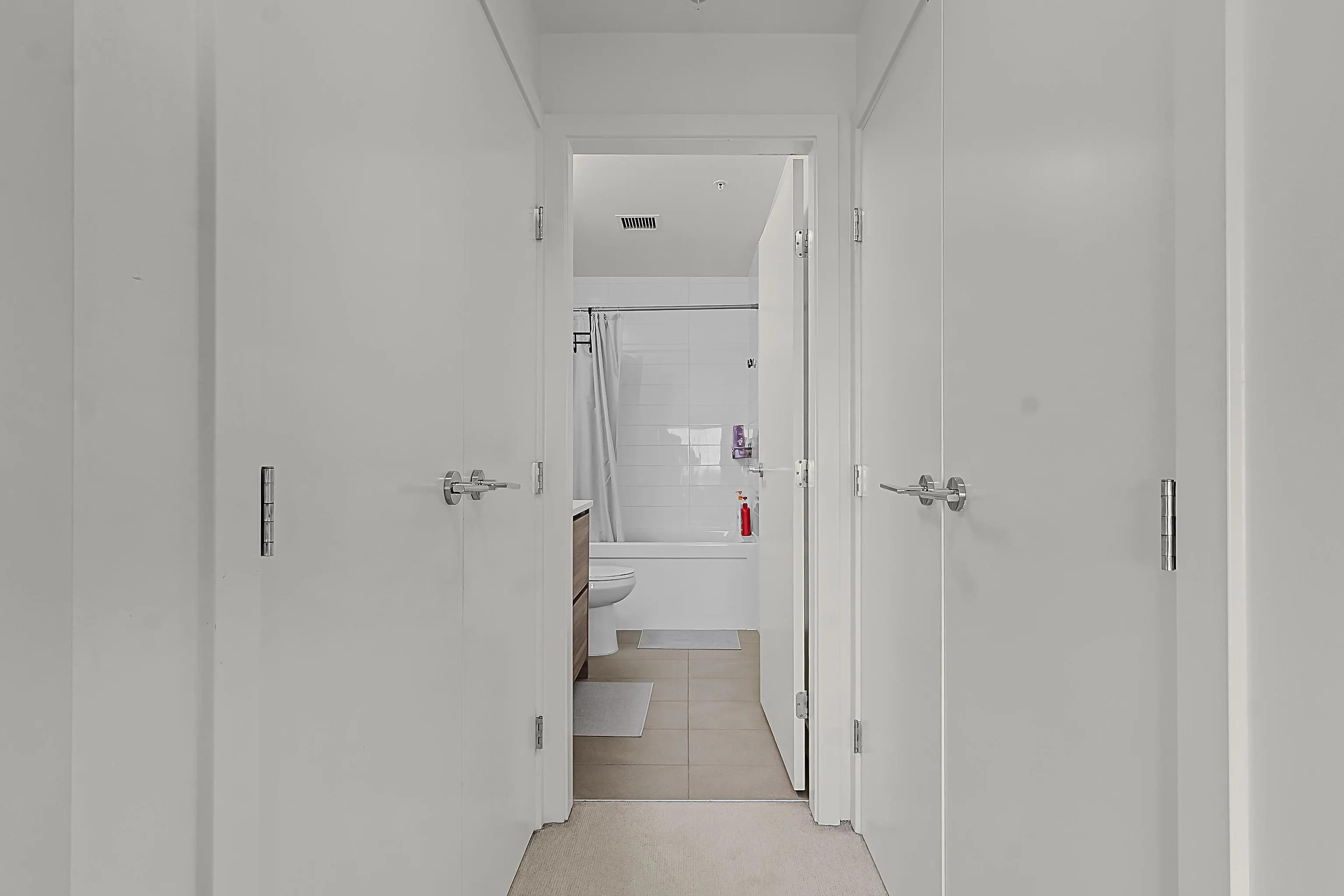 1006 8850 University Crescent