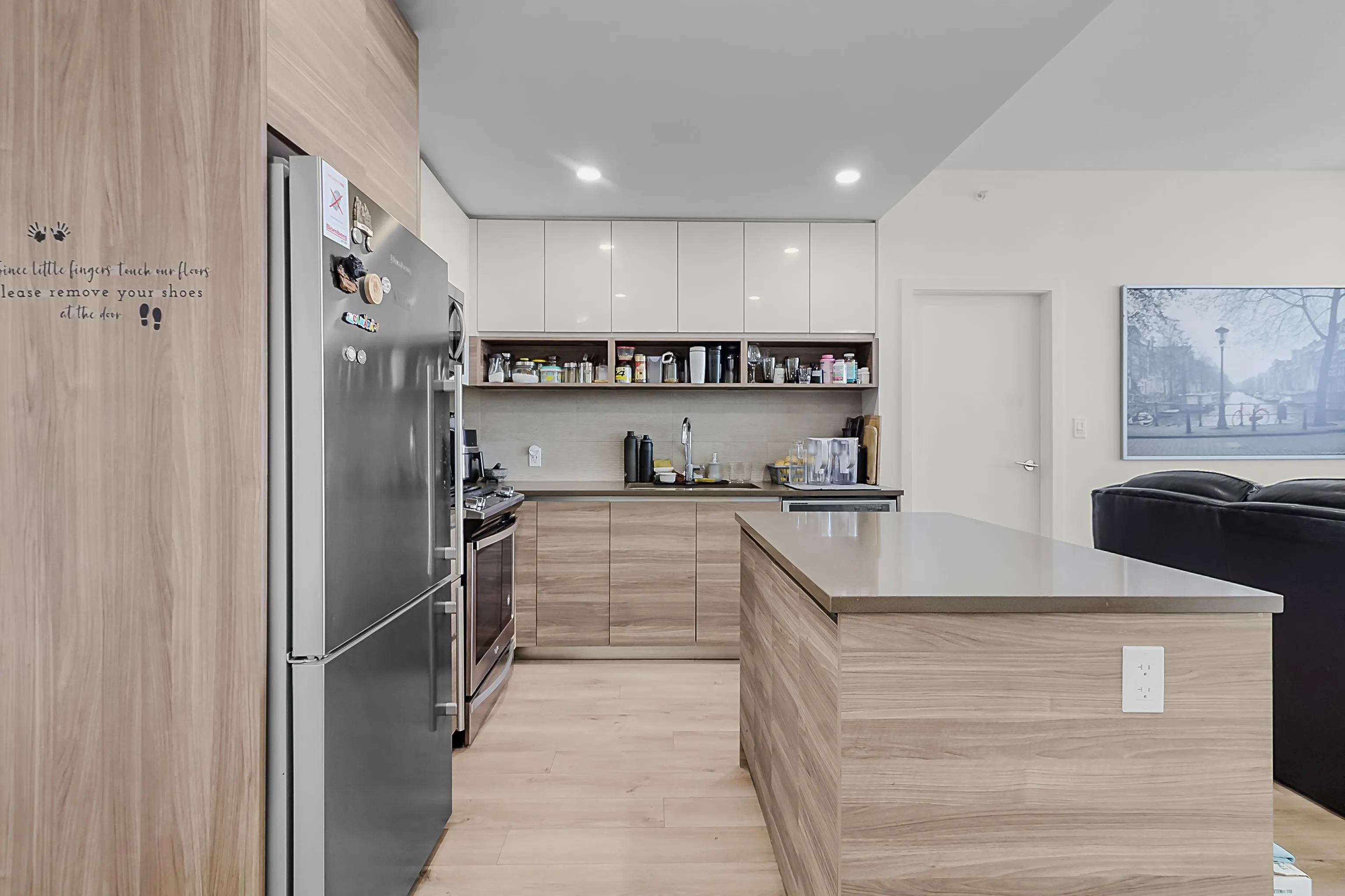 1006 8850 University Crescent