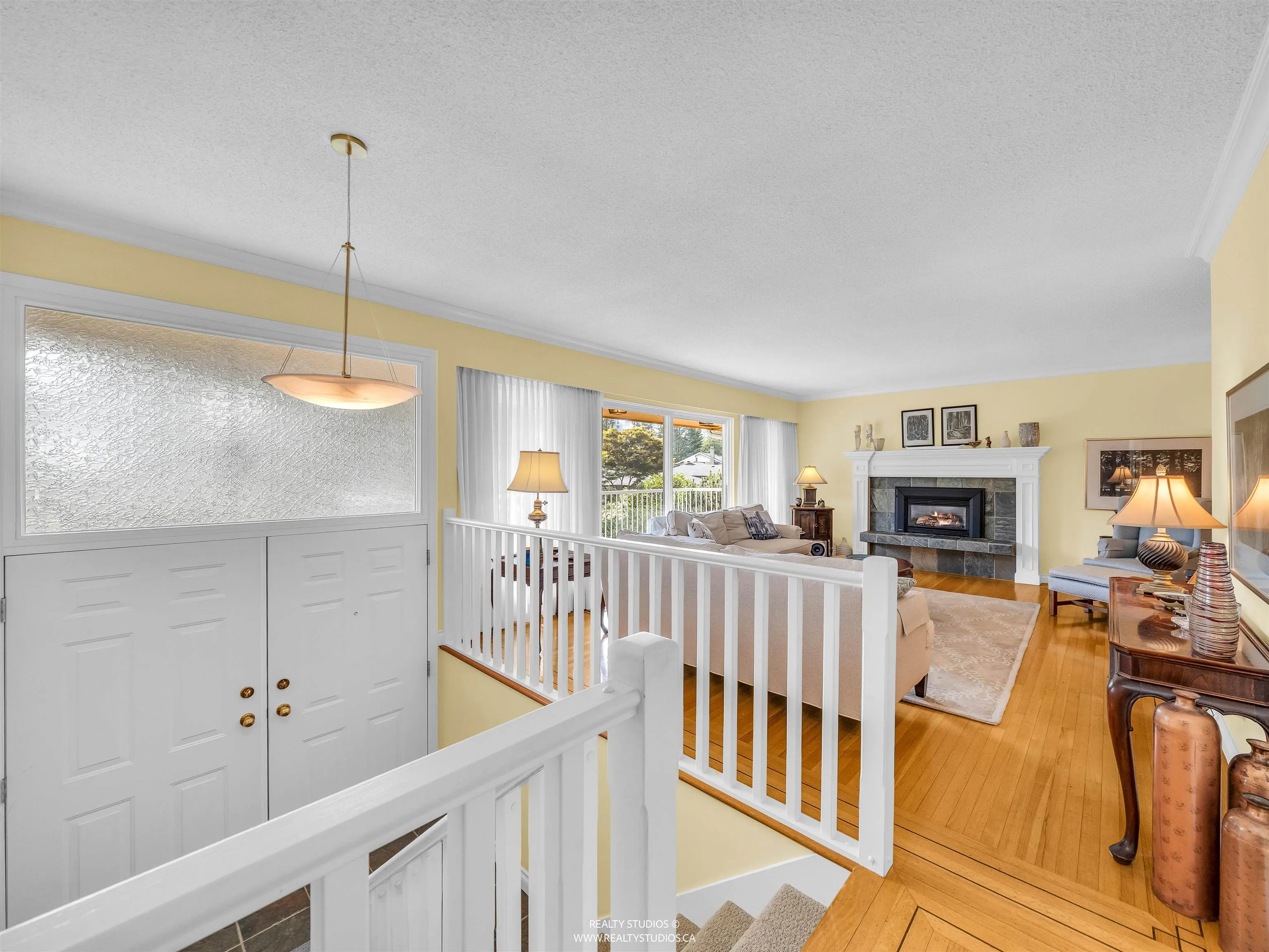 1202 Bracknell Crescent