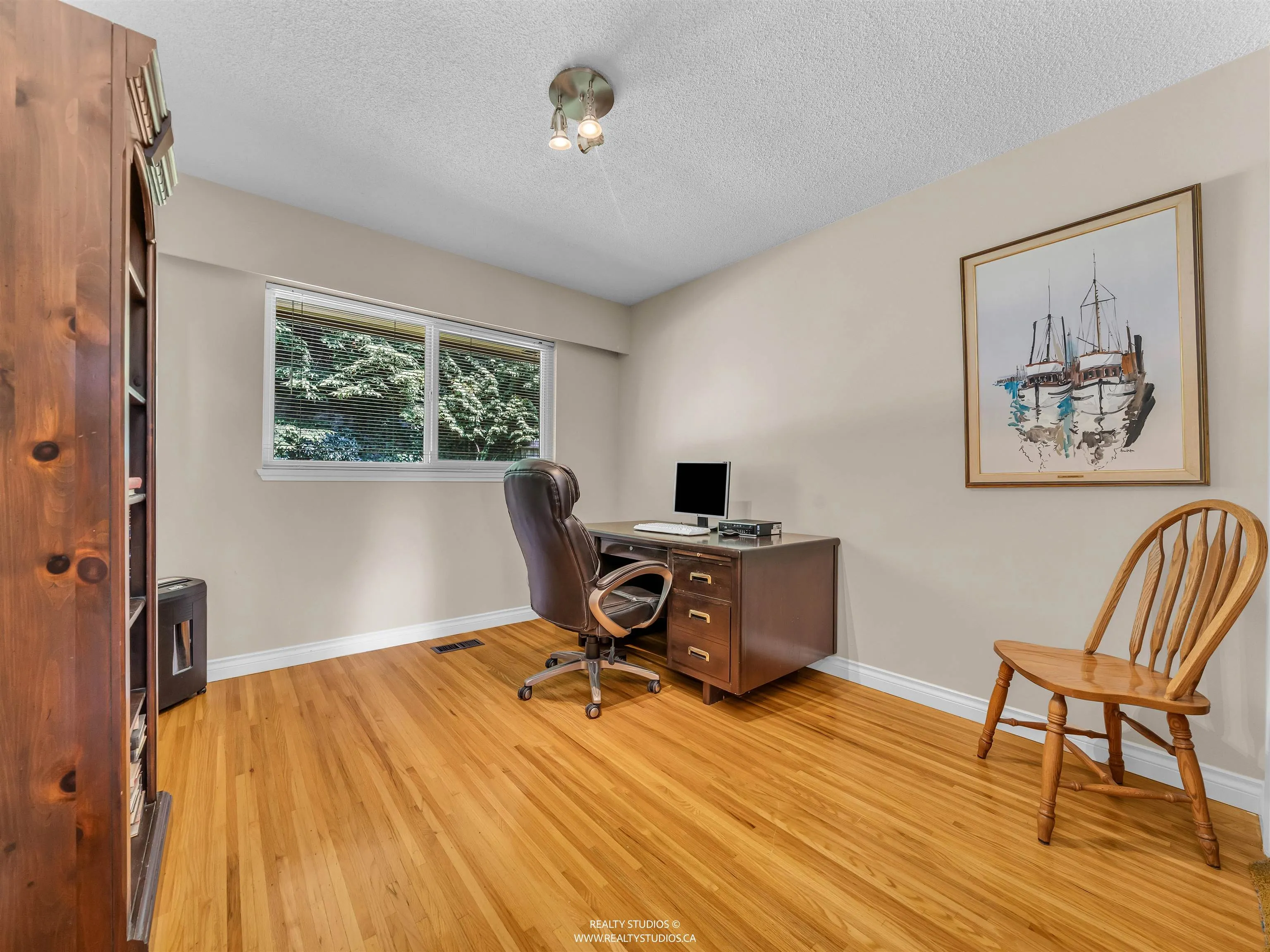1202 Bracknell Crescent