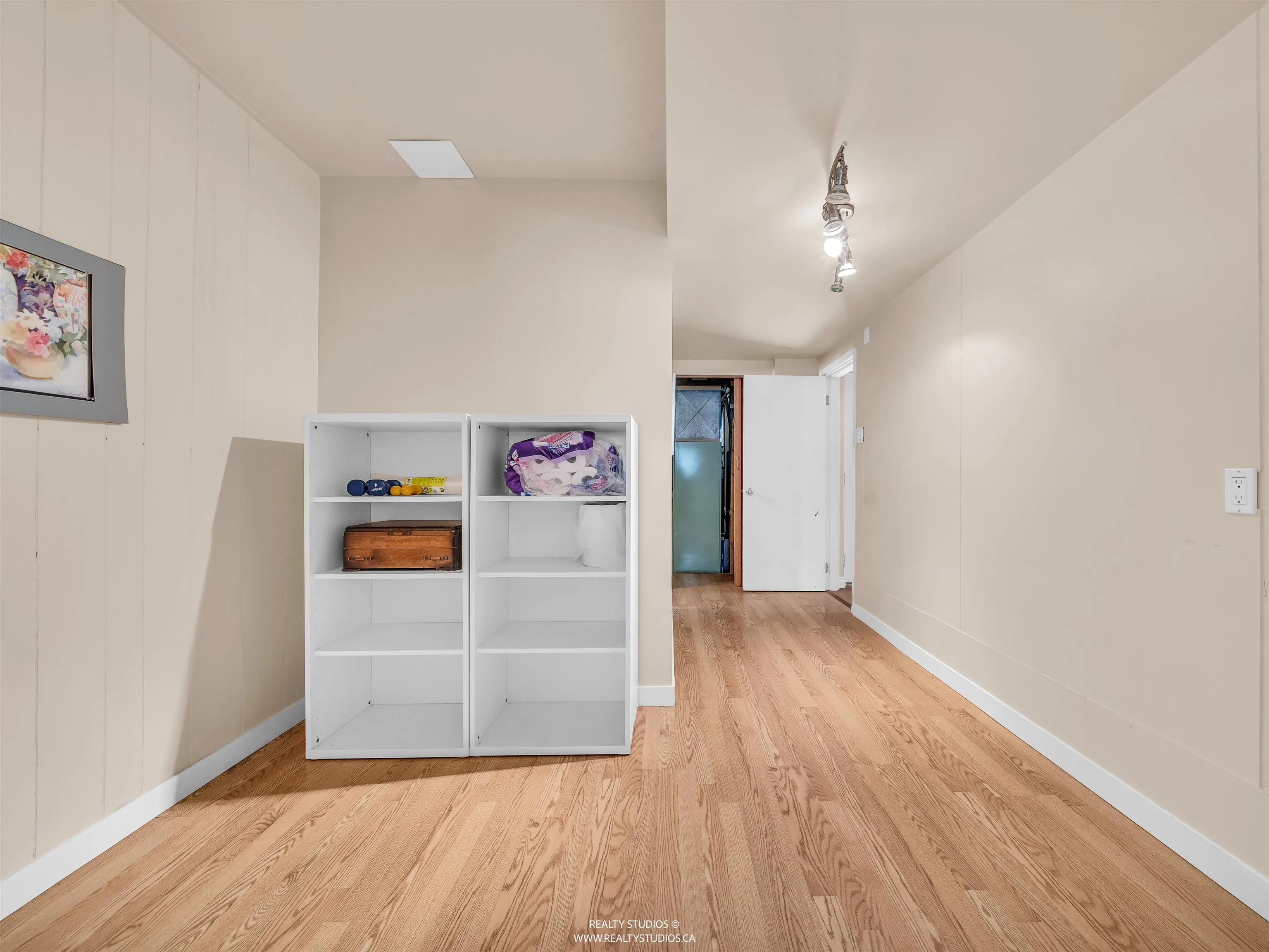1202 Bracknell Crescent