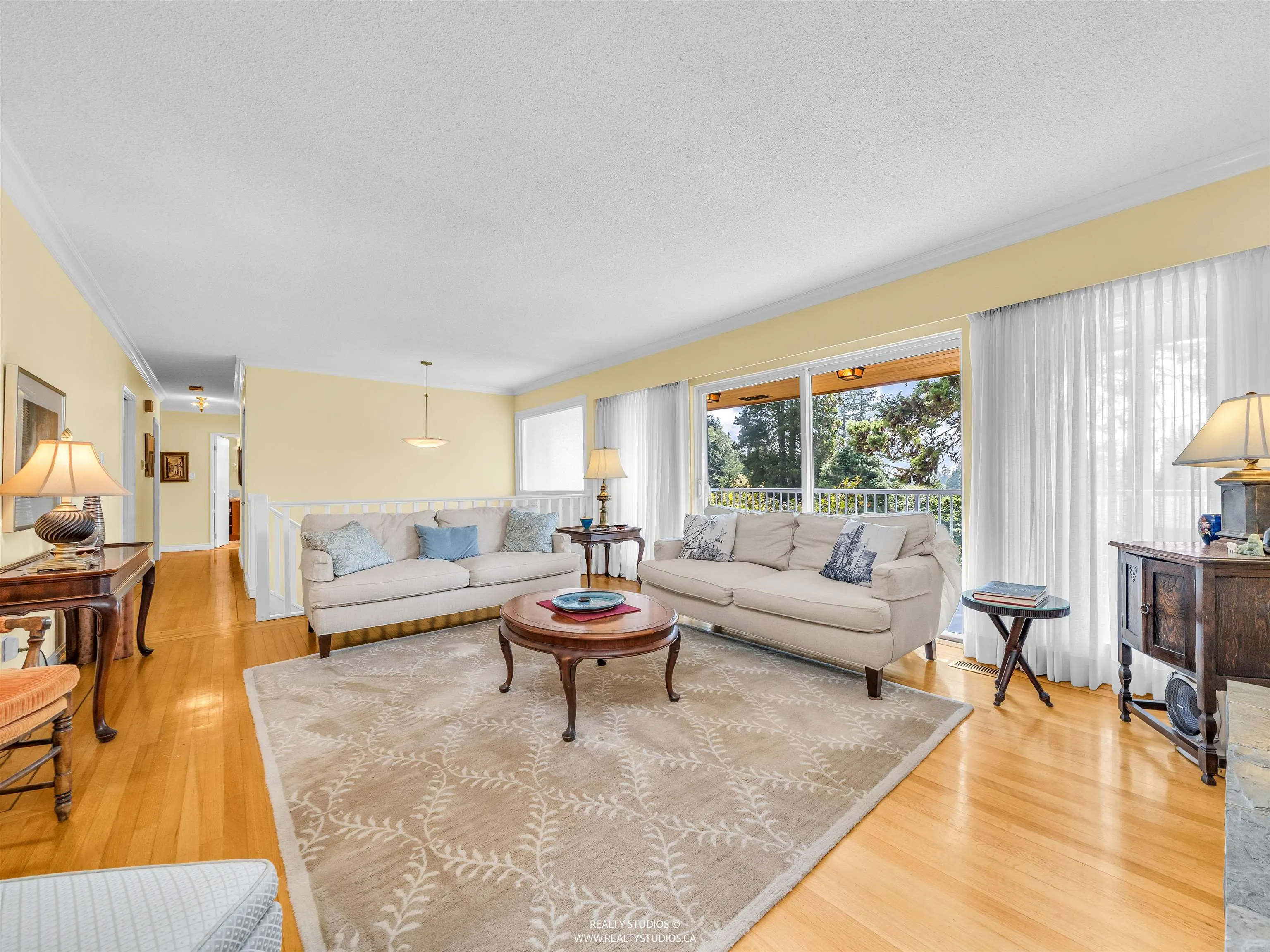 1202 Bracknell Crescent