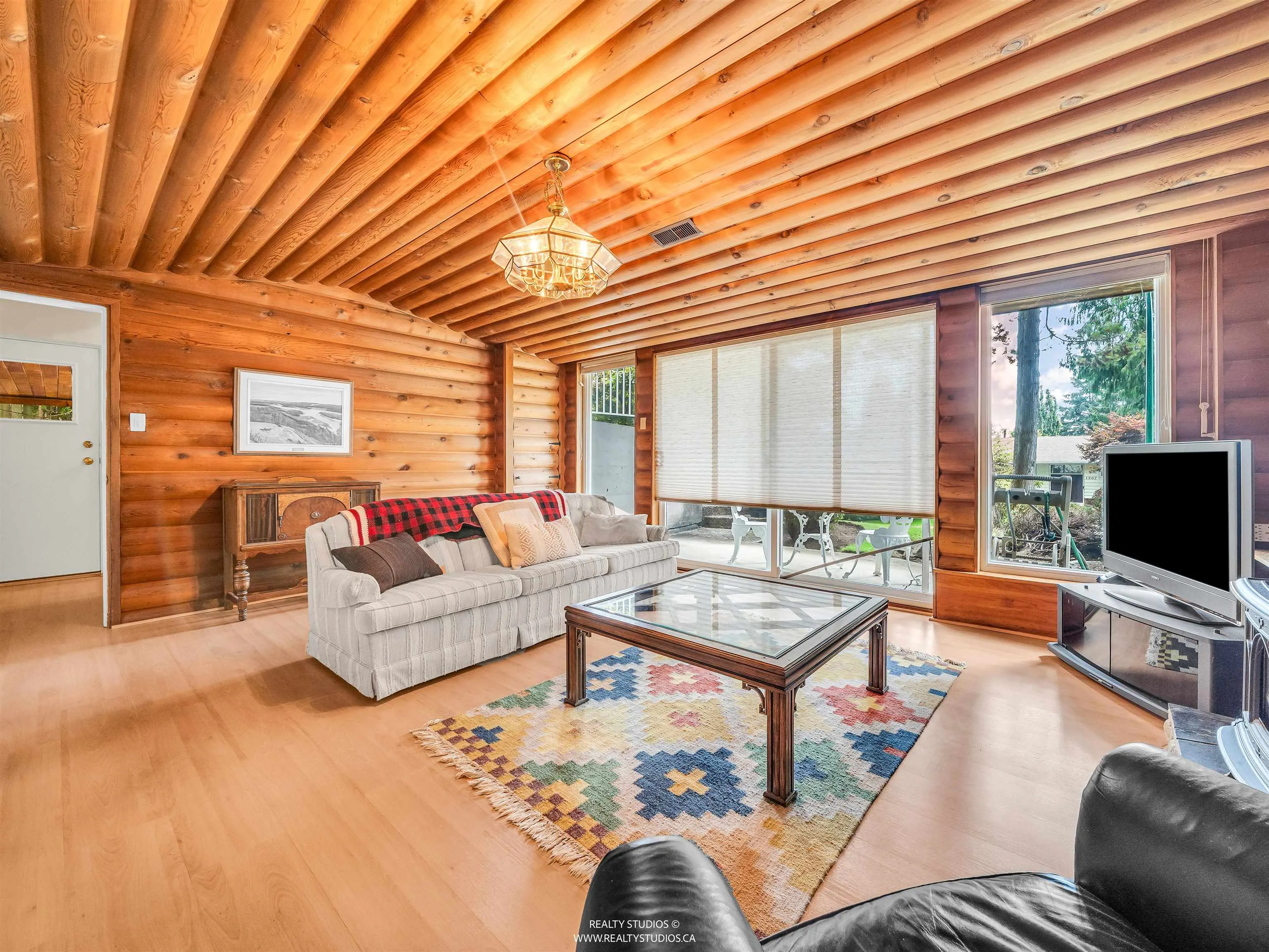 1202 Bracknell Crescent