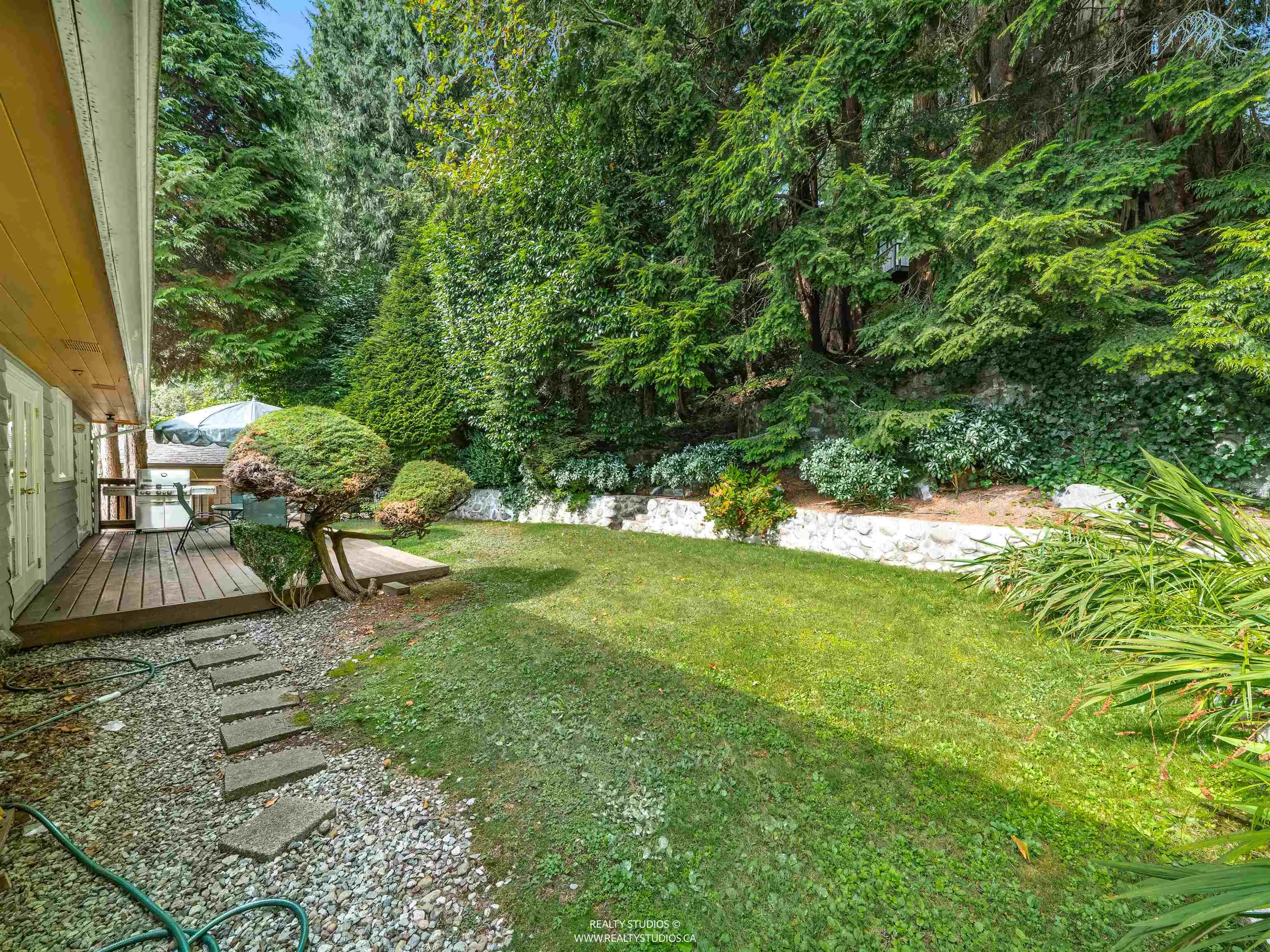 1202 Bracknell Crescent