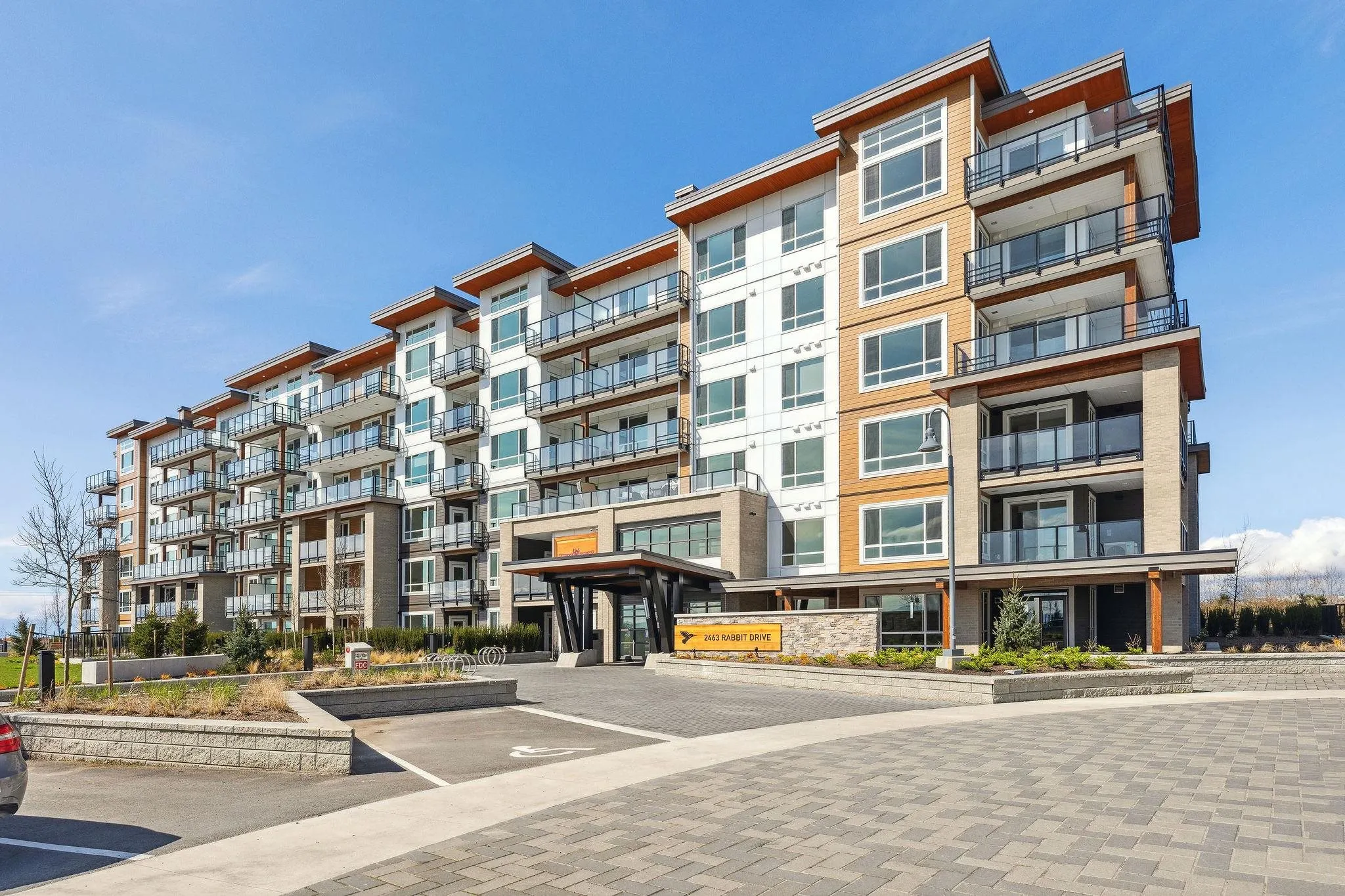 5XX 2463 Rabbit Drive