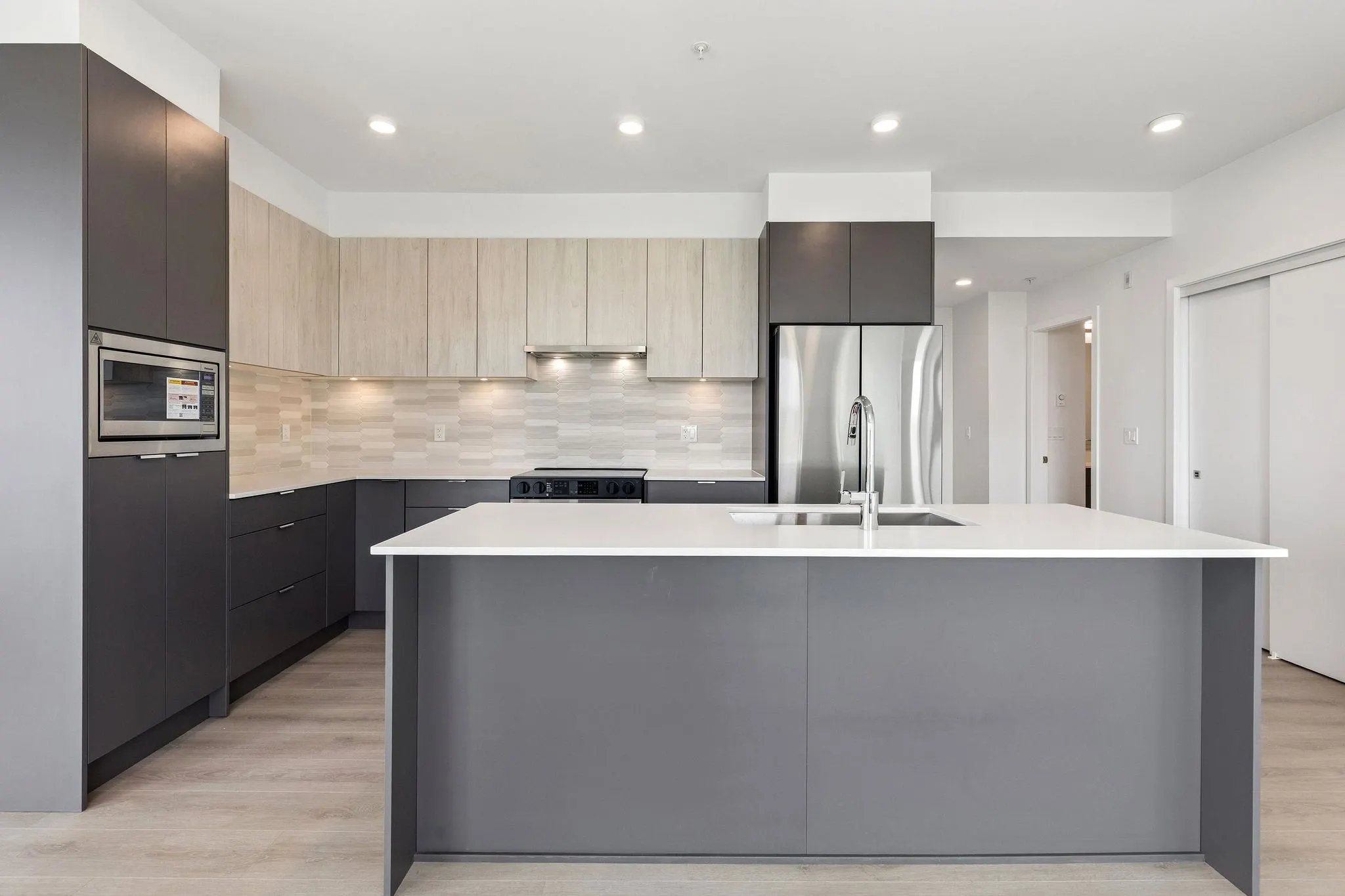 5XX 2463 Rabbit Drive