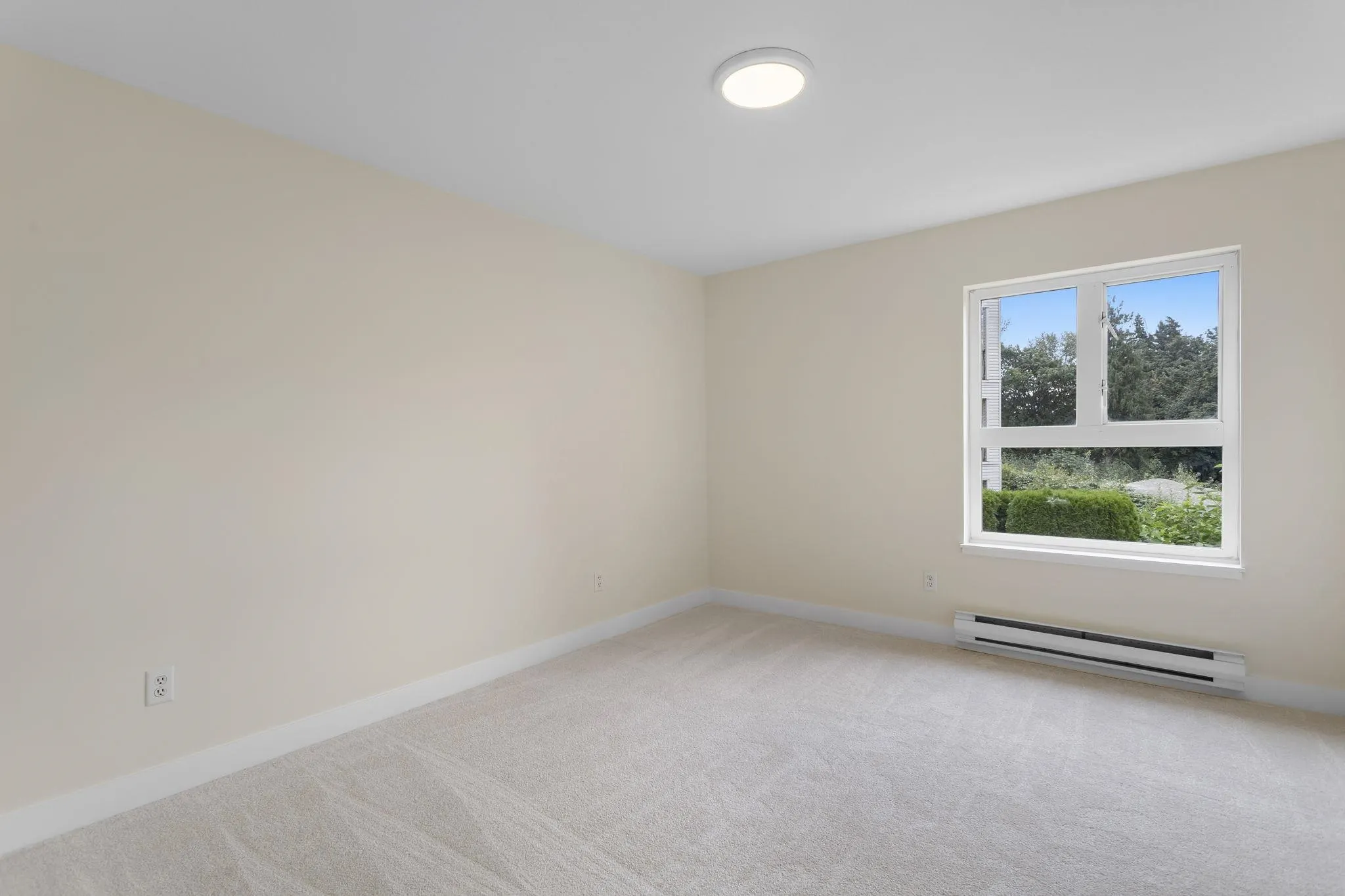 201 3172 Gladwin Road