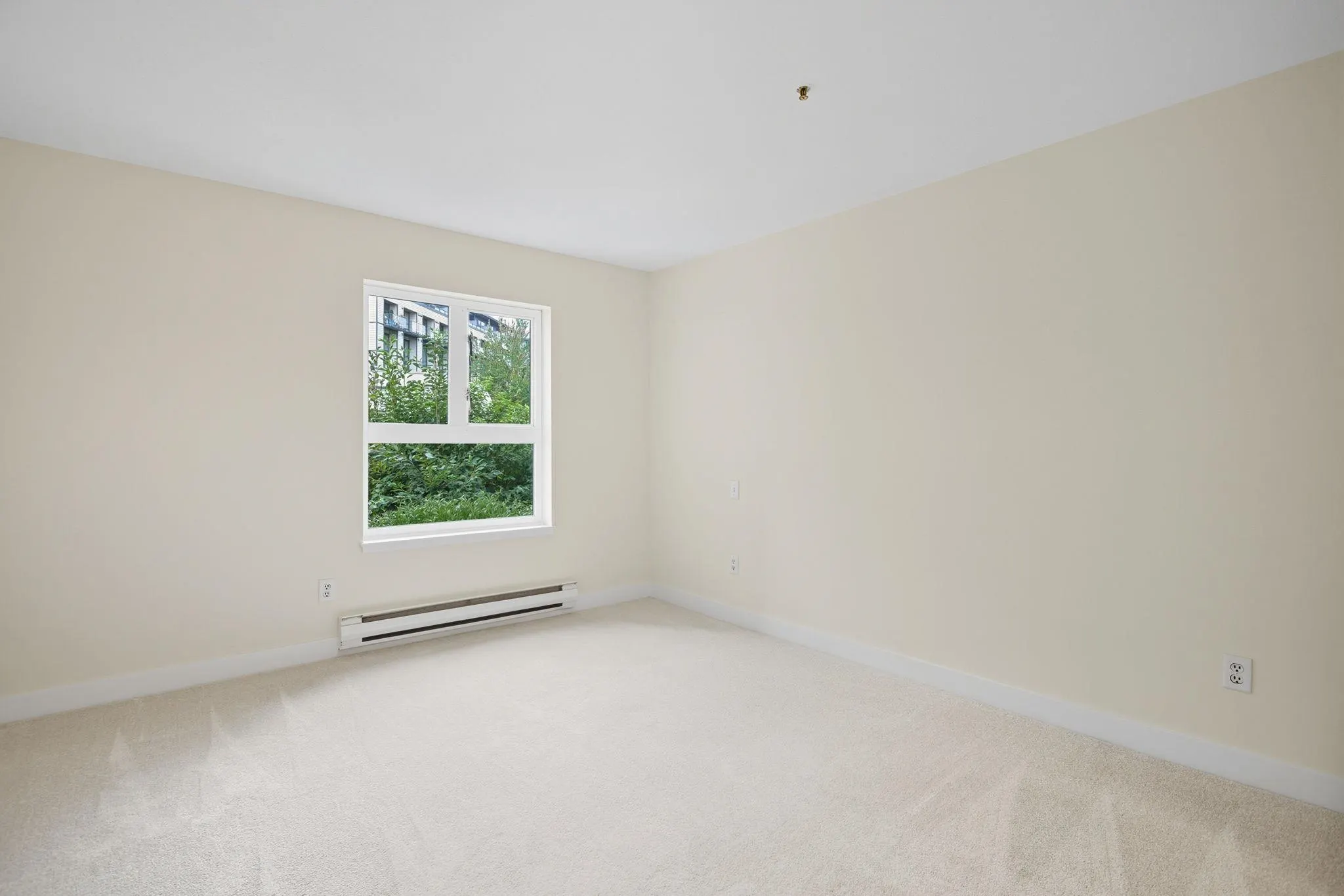 201 3172 Gladwin Road