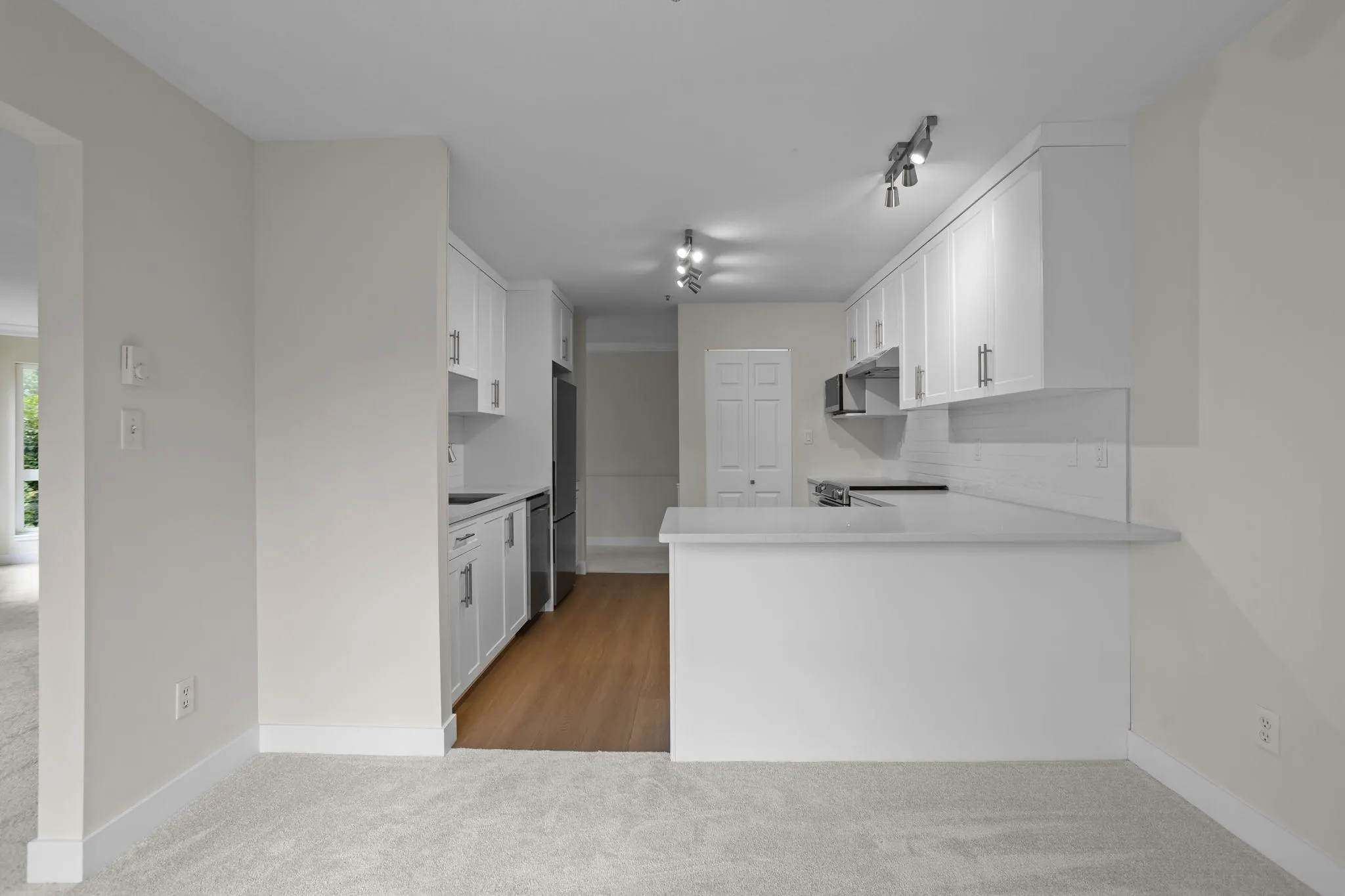 201 3172 Gladwin Road
