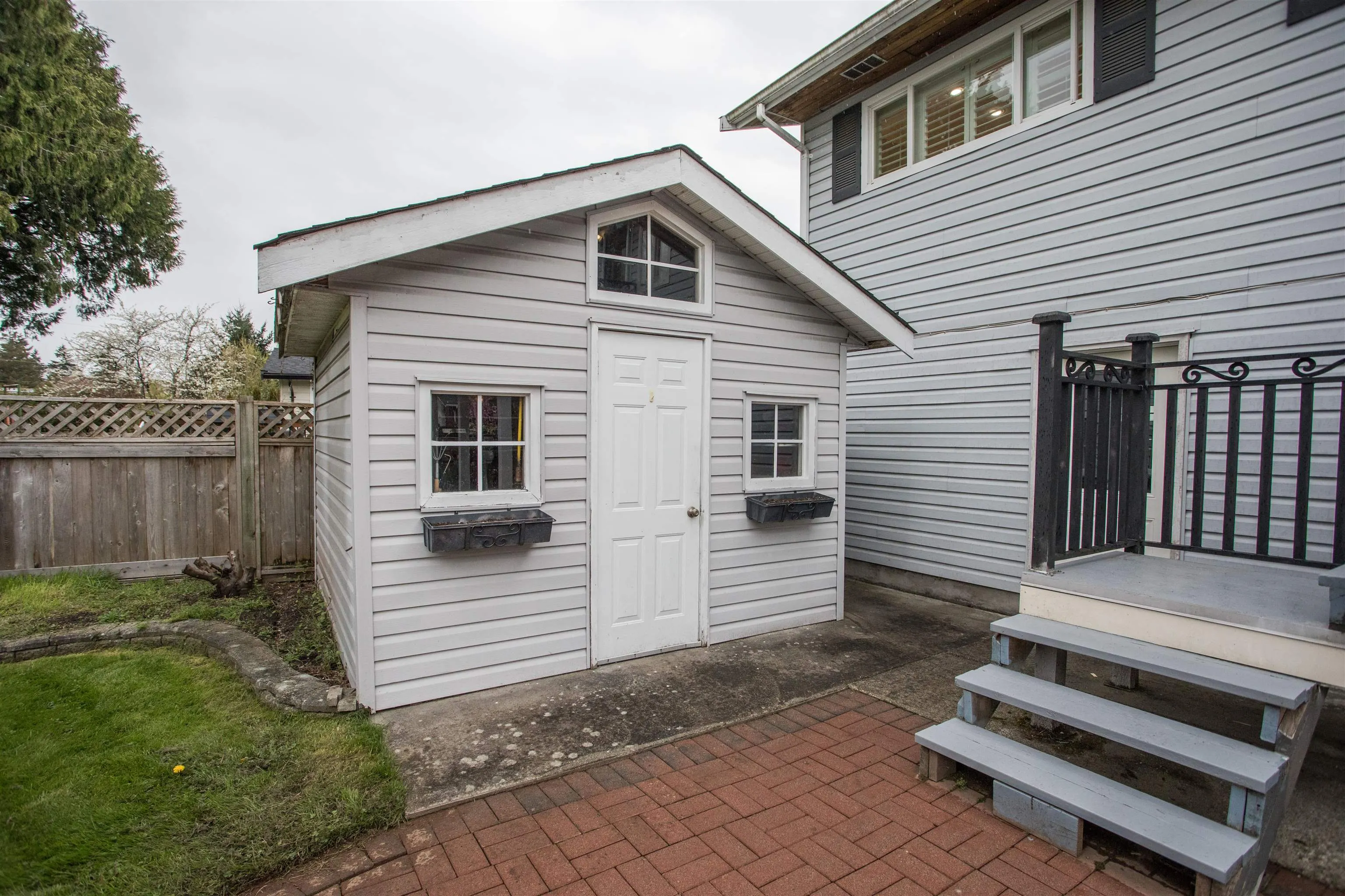 10811 Seahurst Place