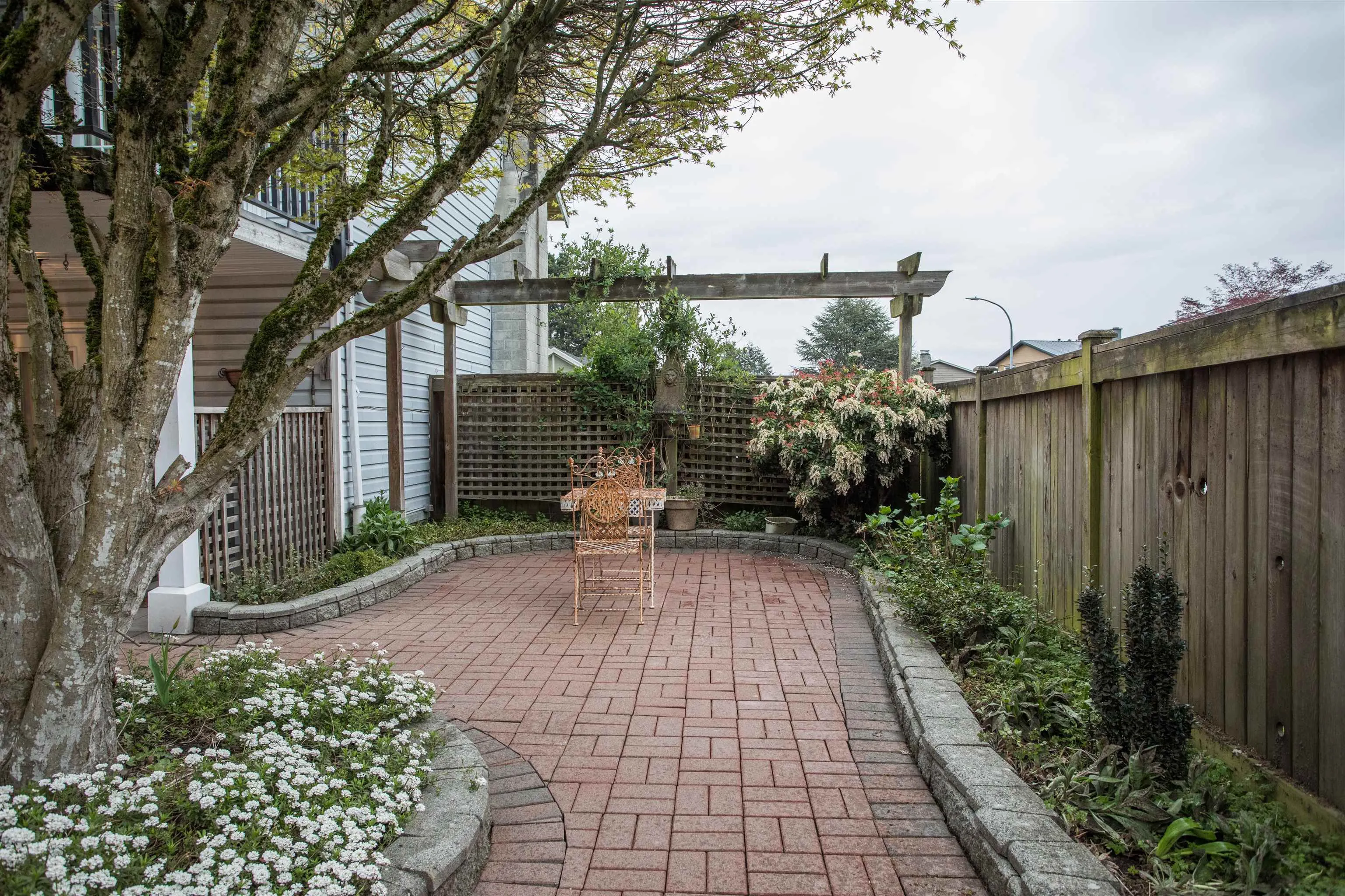10811 Seahurst Place