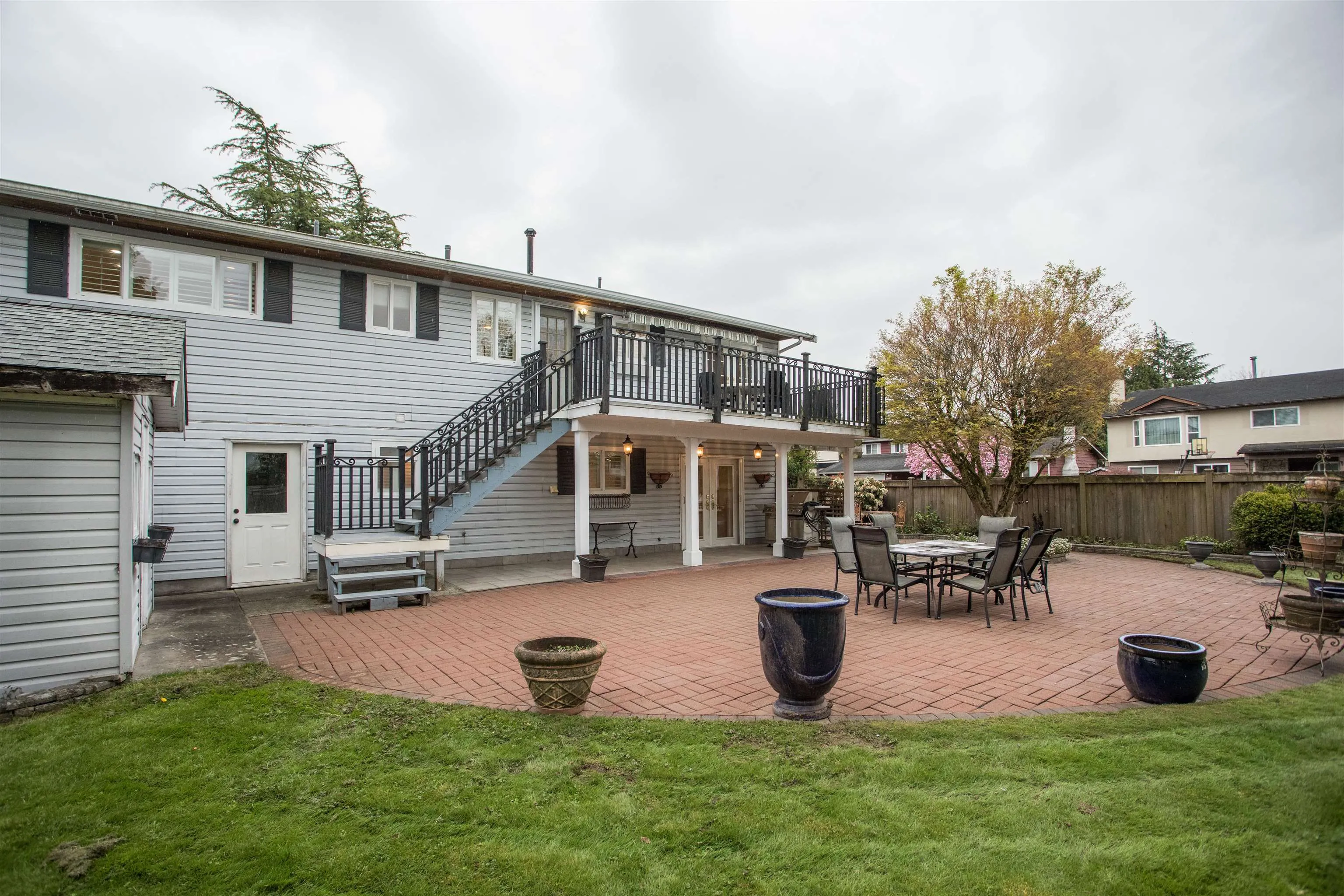 10811 Seahurst Place
