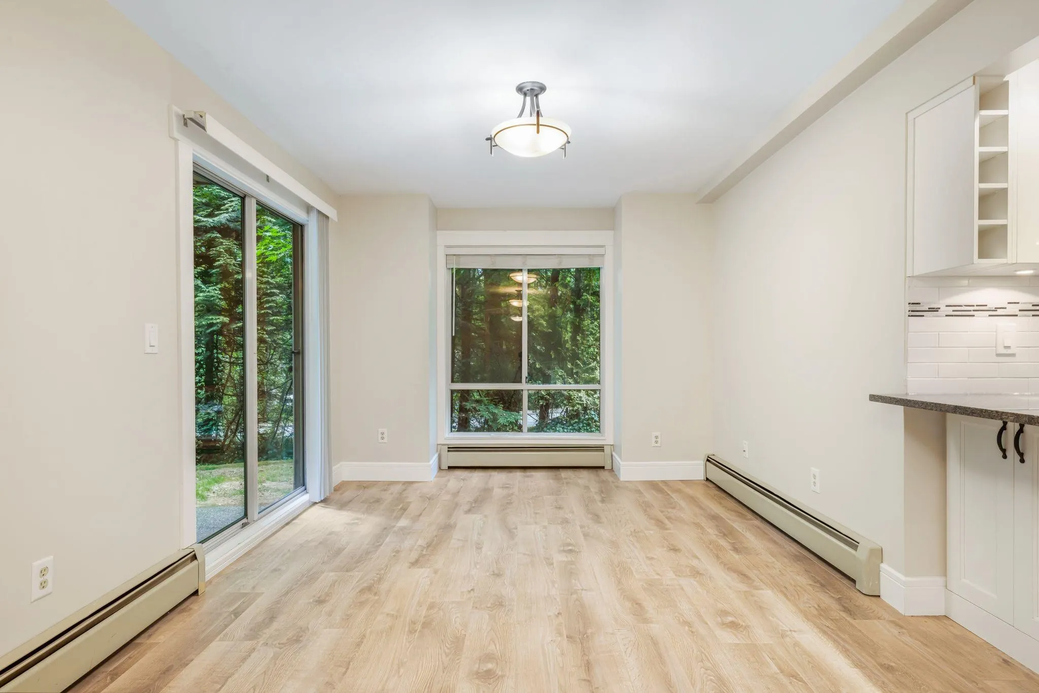 37 9000 Ash Grove Crescent