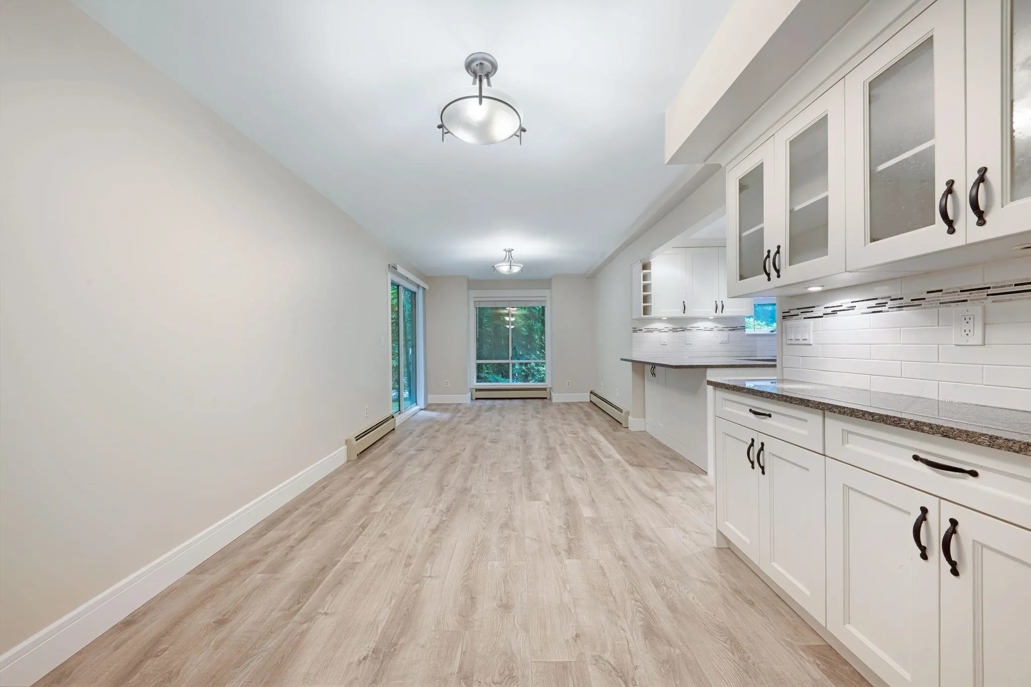 37 9000 Ash Grove Crescent