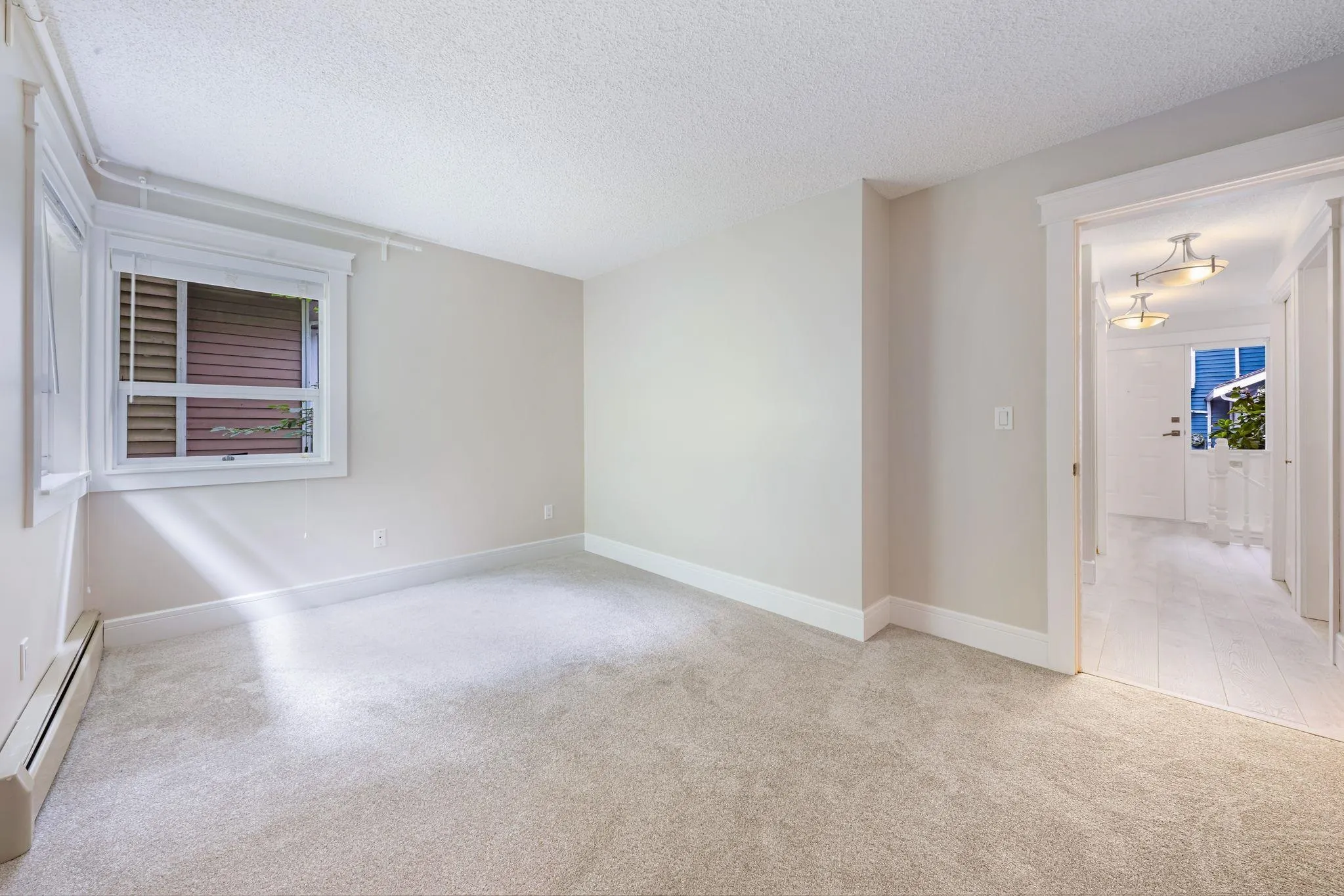37 9000 Ash Grove Crescent