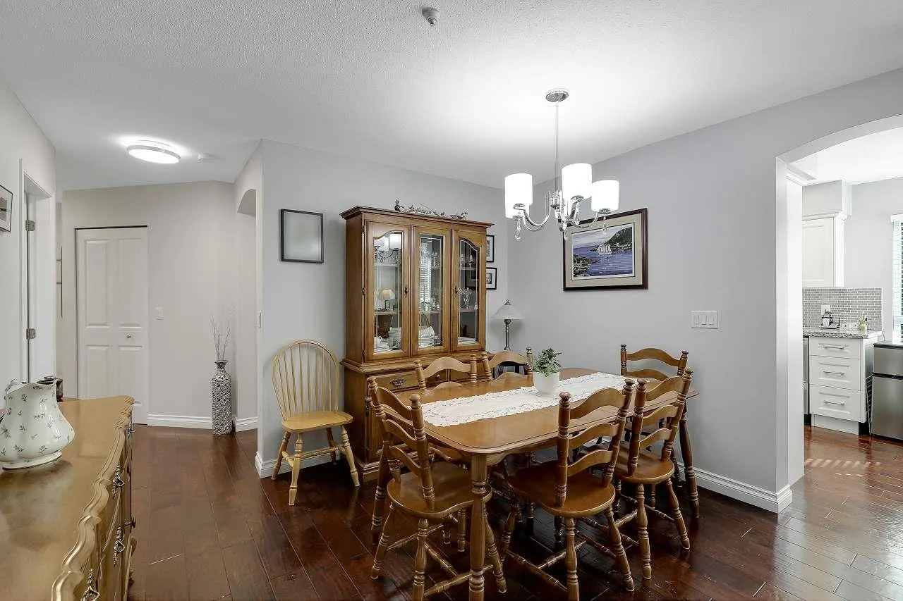 211 20976 56 Avenue