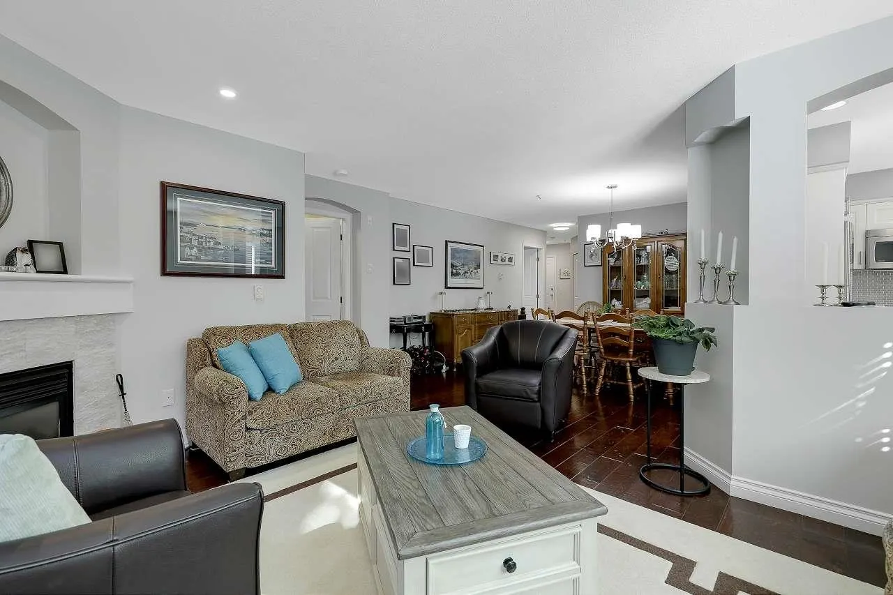 211 20976 56 Avenue