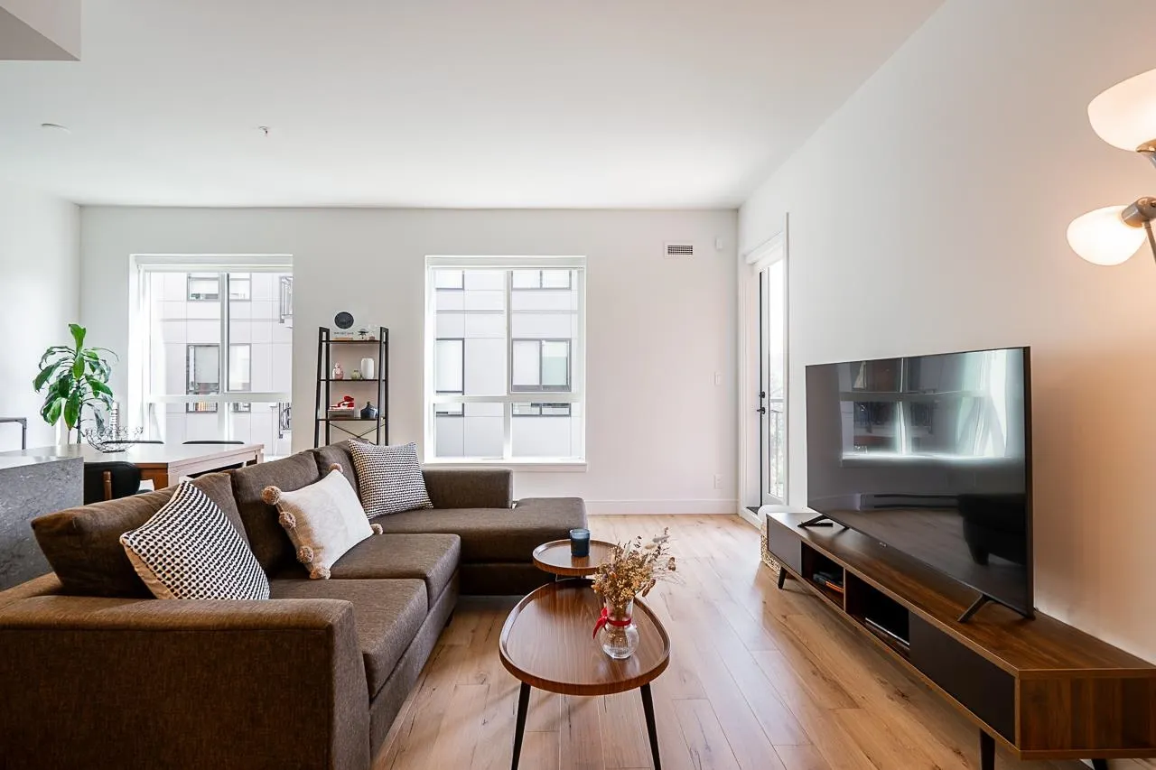 435 55 Klahanie Drive