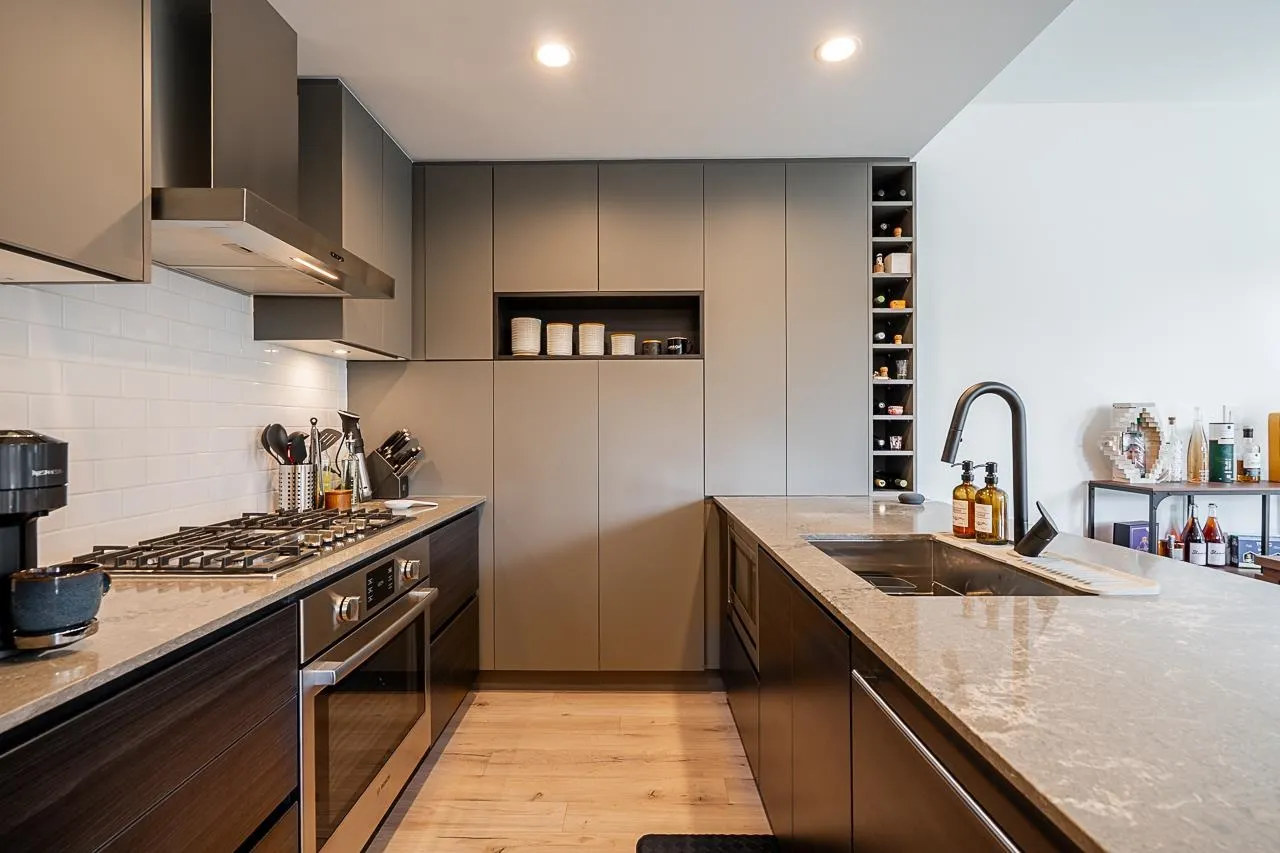 435 55 Klahanie Drive