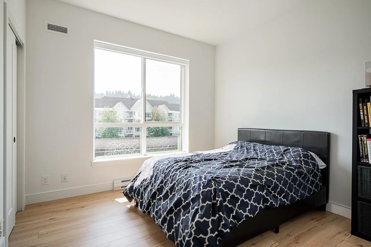 435 55 Klahanie Drive