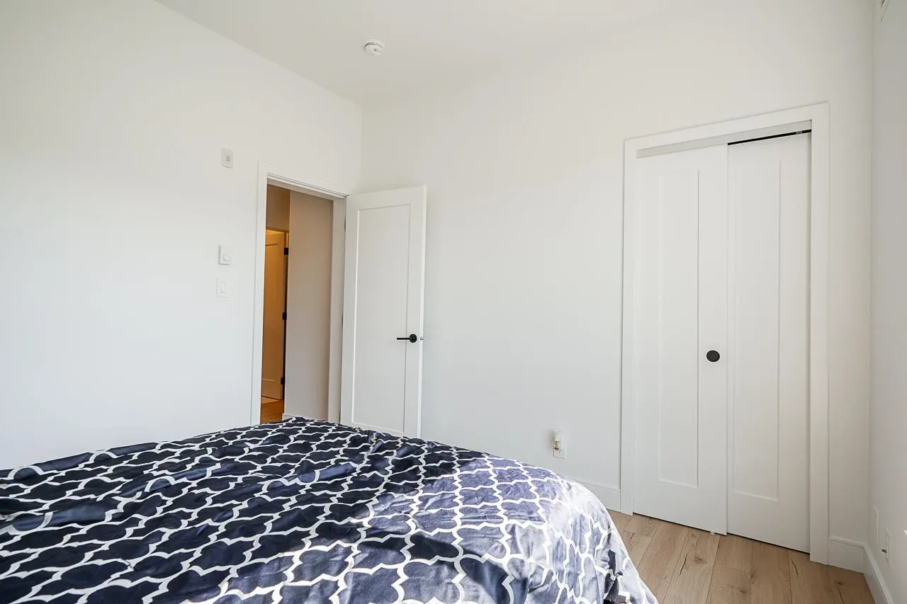 435 55 Klahanie Drive