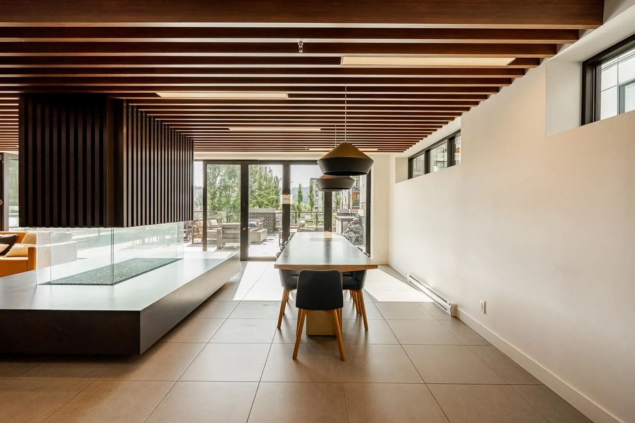 435 55 Klahanie Drive