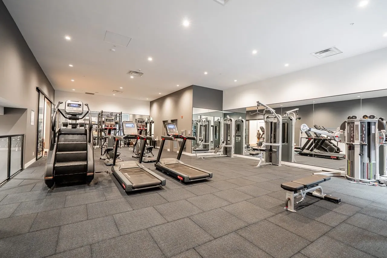 435 55 Klahanie Drive