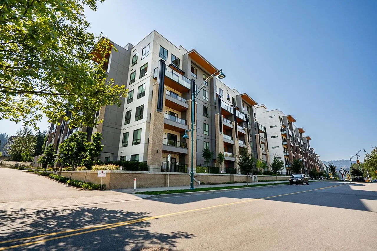 435 55 Klahanie Drive