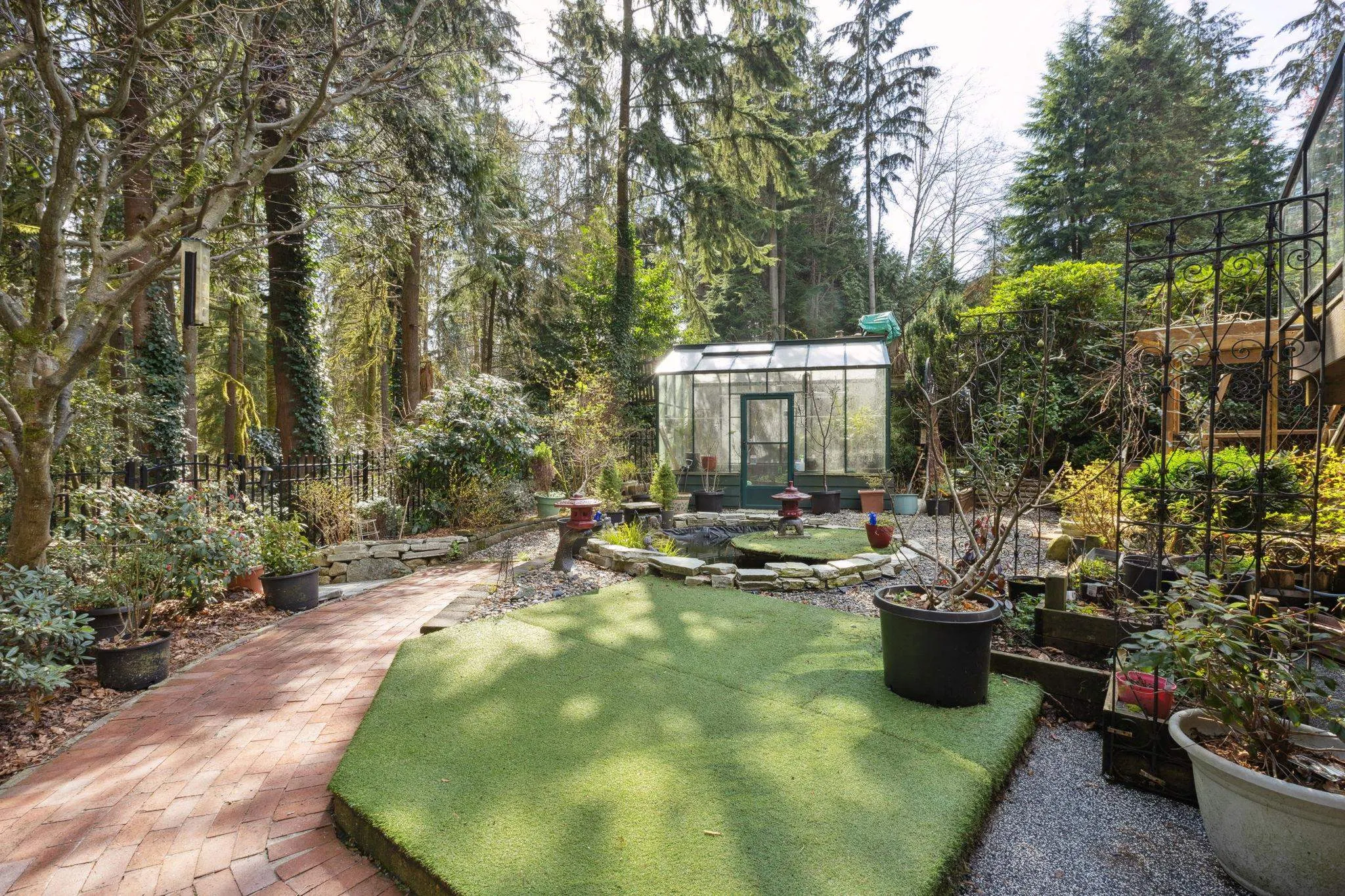1501 Ostler Court