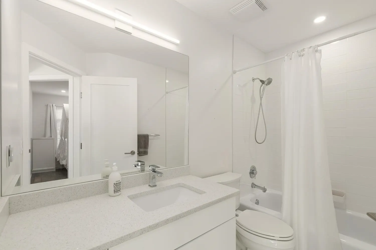 45 2200 Panorama Drive