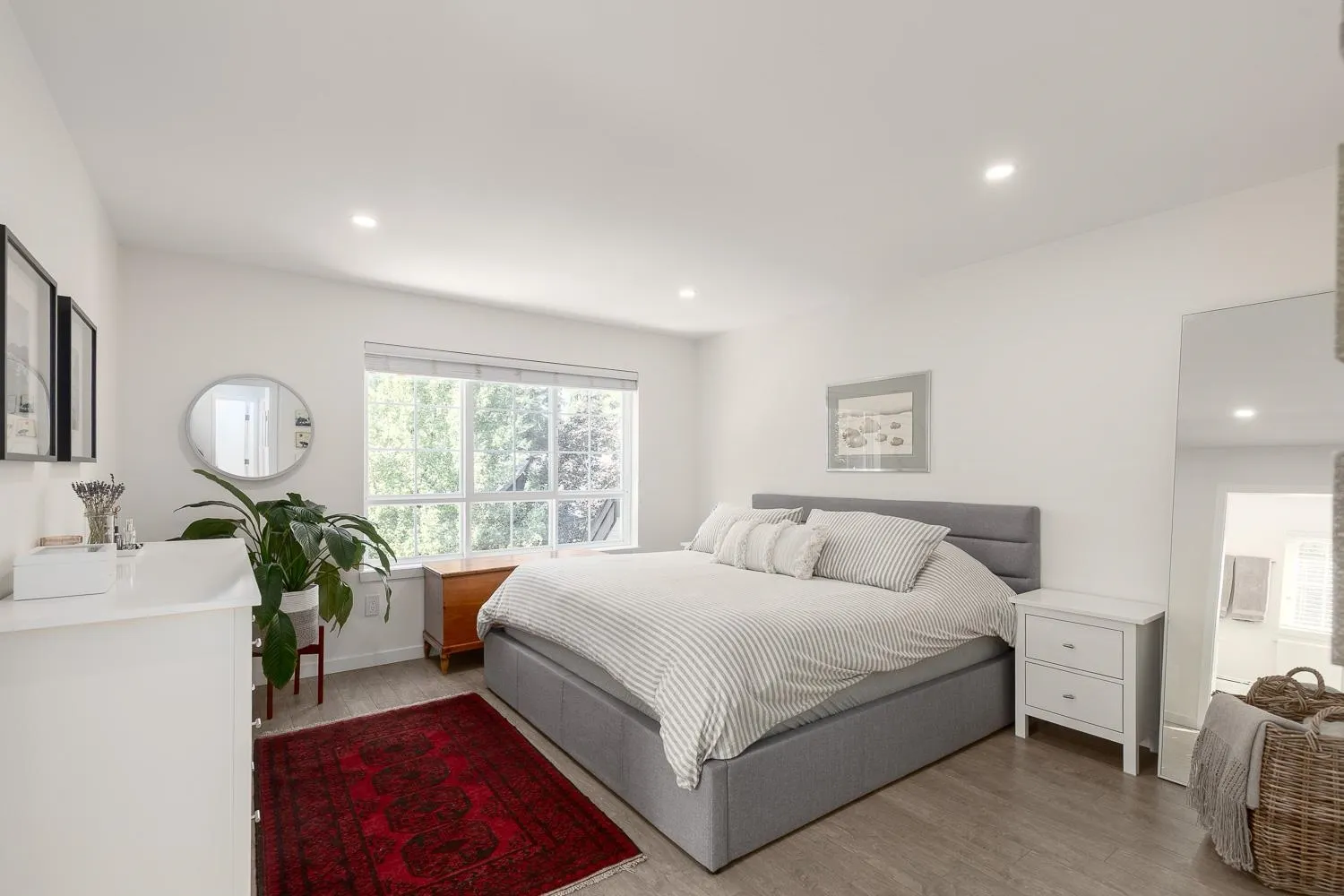 45 2200 Panorama Drive