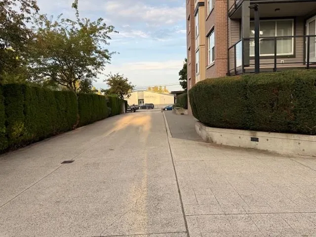 301 10707 139 Street